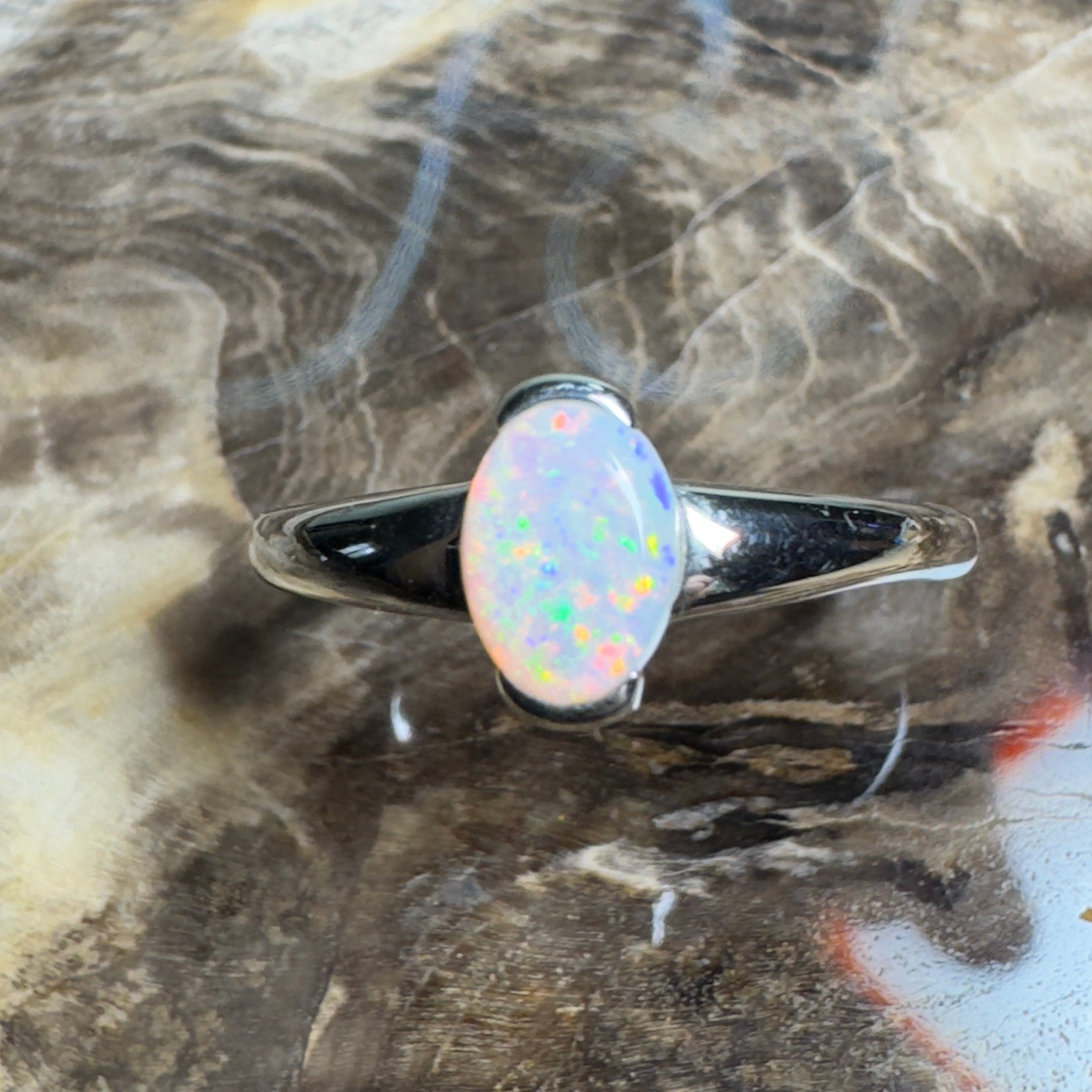 Stuart Shelf Glow ~ 0.55ct Solid Coober Pedy Opal 925 Silver Ring