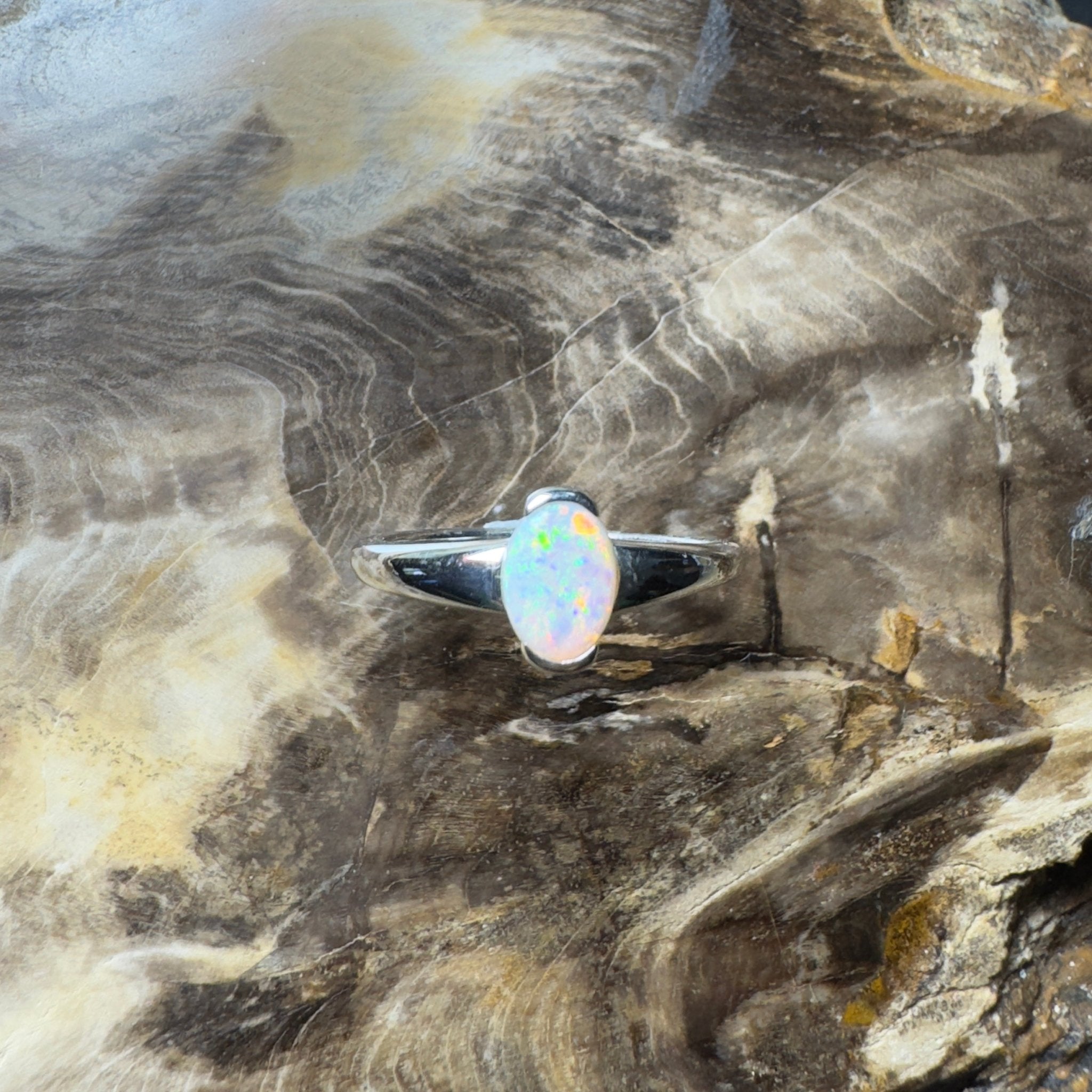 Stuart Shelf Glow ~ 0.55ct Solid Coober Pedy Opal 925 Silver Ring