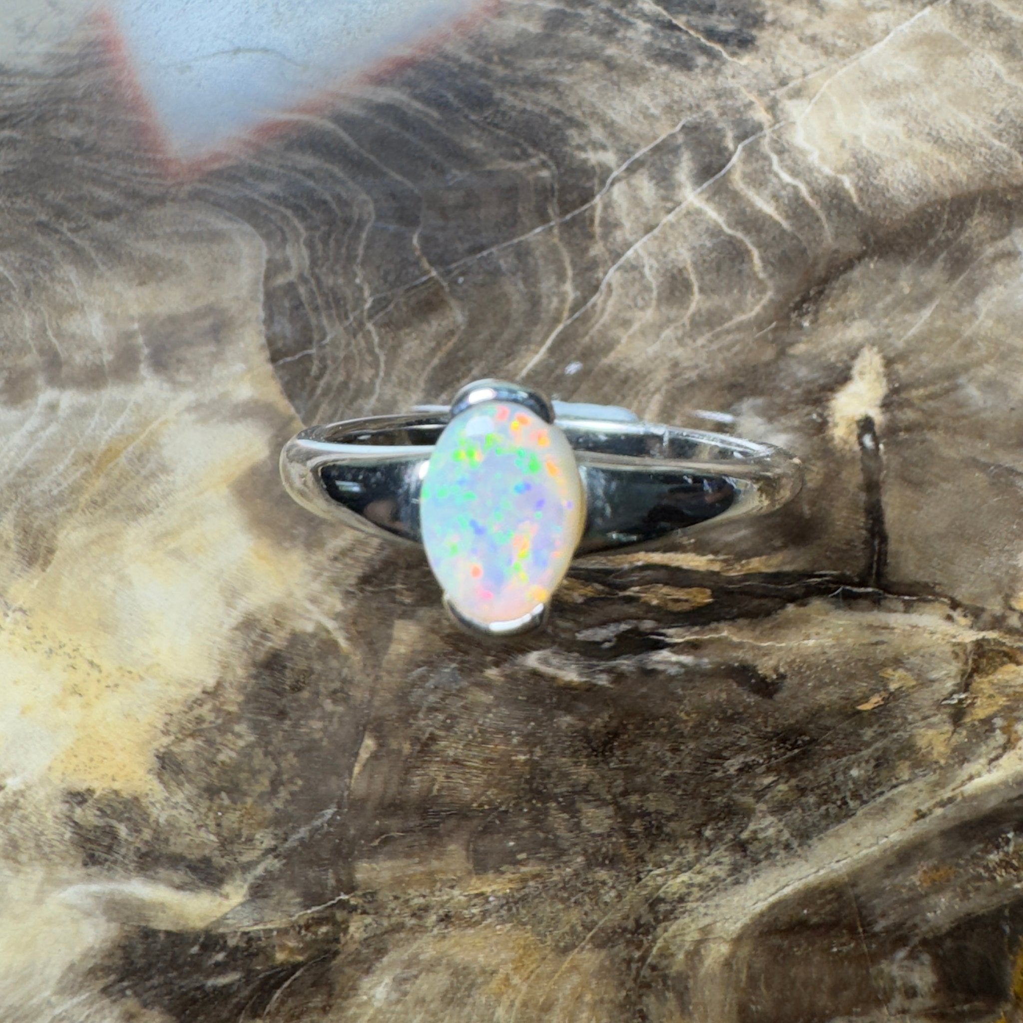 Stuart Shelf Glow ~ 0.55ct Solid Coober Pedy Opal 925 Silver Ring