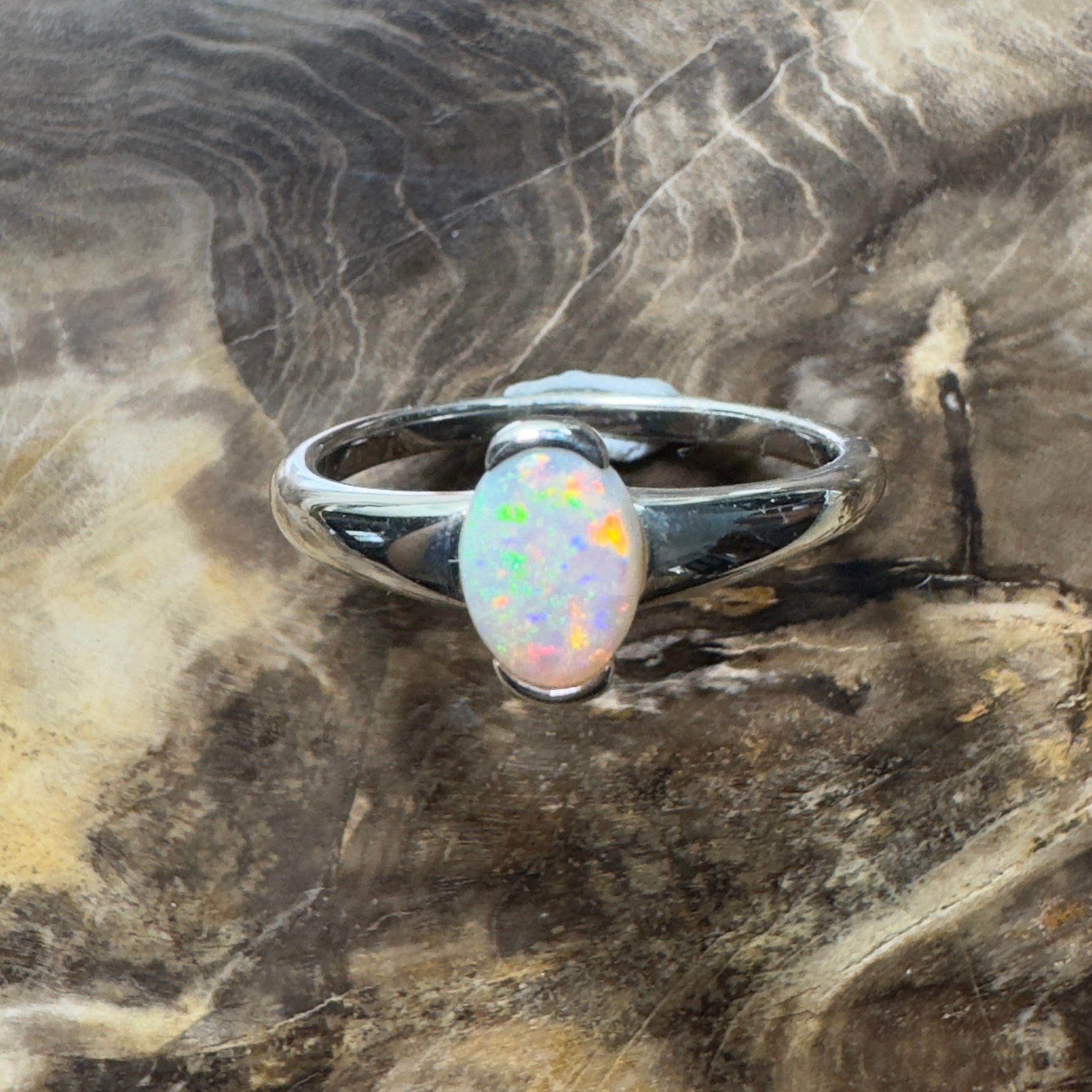 Stuart Shelf Glow ~ 0.55ct Solid Coober Pedy Opal 925 Silver Ring