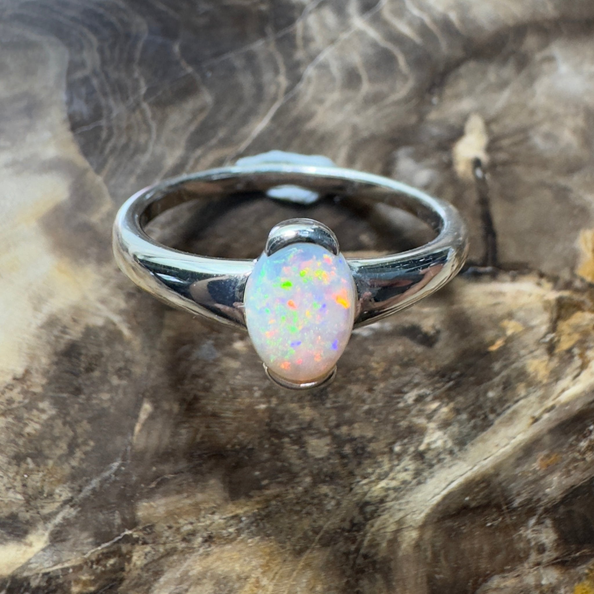 Stuart Shelf Glow ~ 0.55ct Solid Coober Pedy Opal 925 Silver Ring