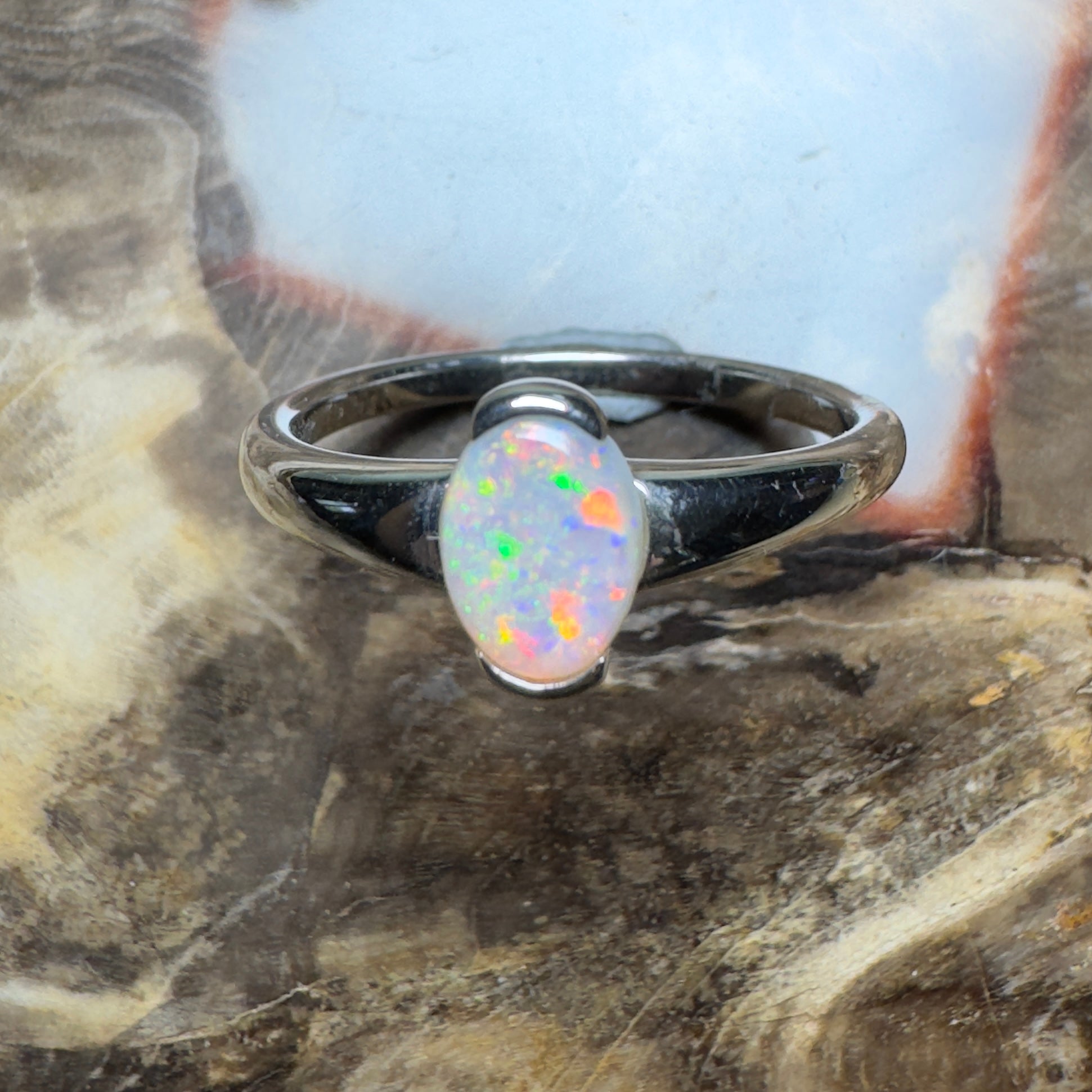 Stuart Shelf Glow ~ 0.55ct Solid Coober Pedy Opal 925 Silver Ring
