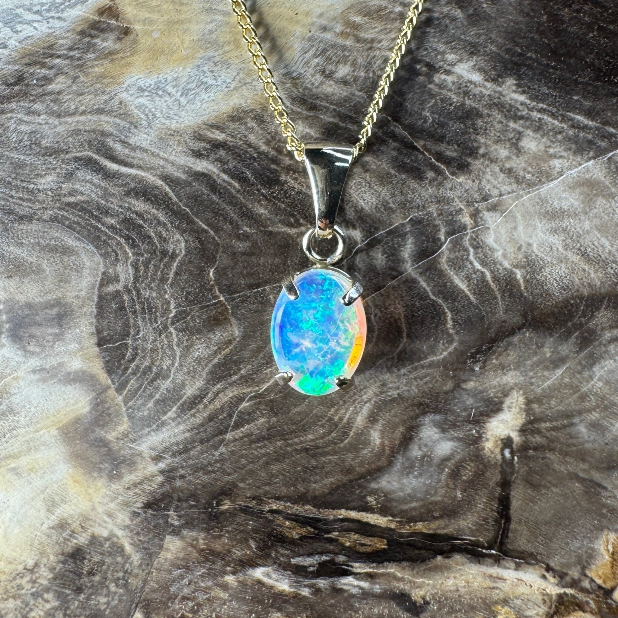 Summer Vibe ~ 9ct Solid Gold 0.7ct Lightning Ridge Crystal Opal Pendant