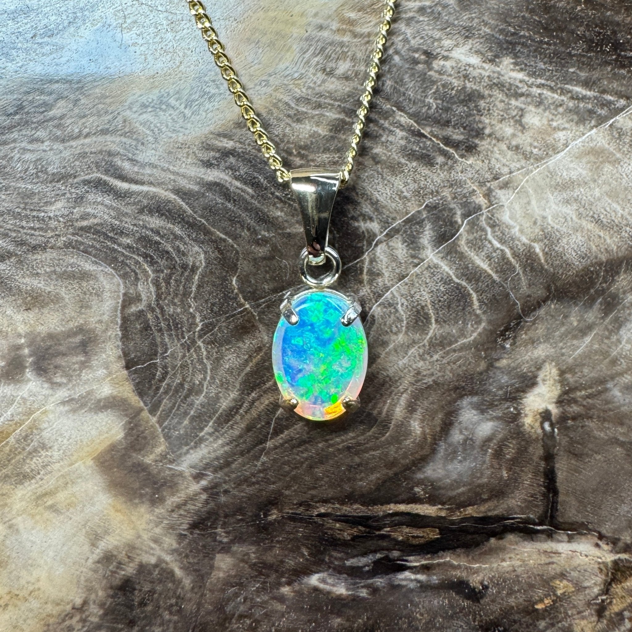 Summer Vibe ~ 9ct Solid Gold 0.7ct Lightning Ridge Crystal Opal Pendant