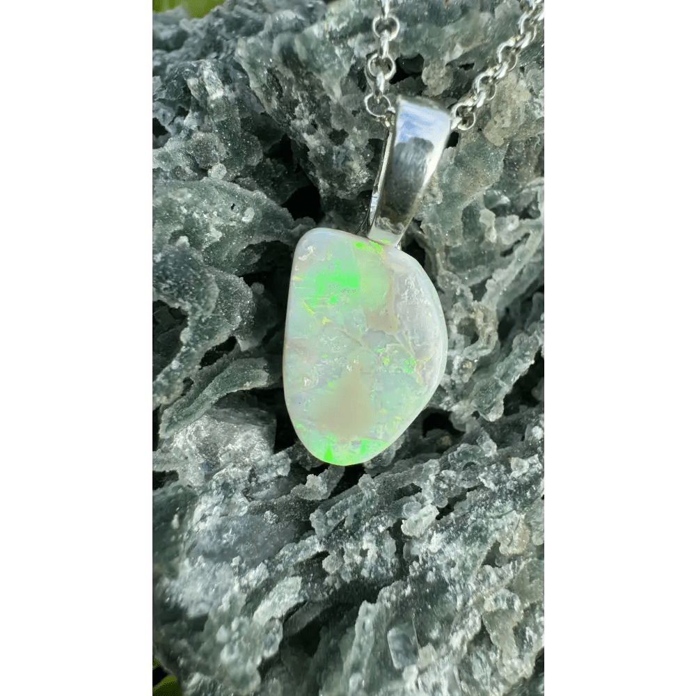 'Sunset Horizon' ~ Handcrafted 3.7ct Solid Lightning Ridge Opal 925 Sterling Silver Pendant Necklace