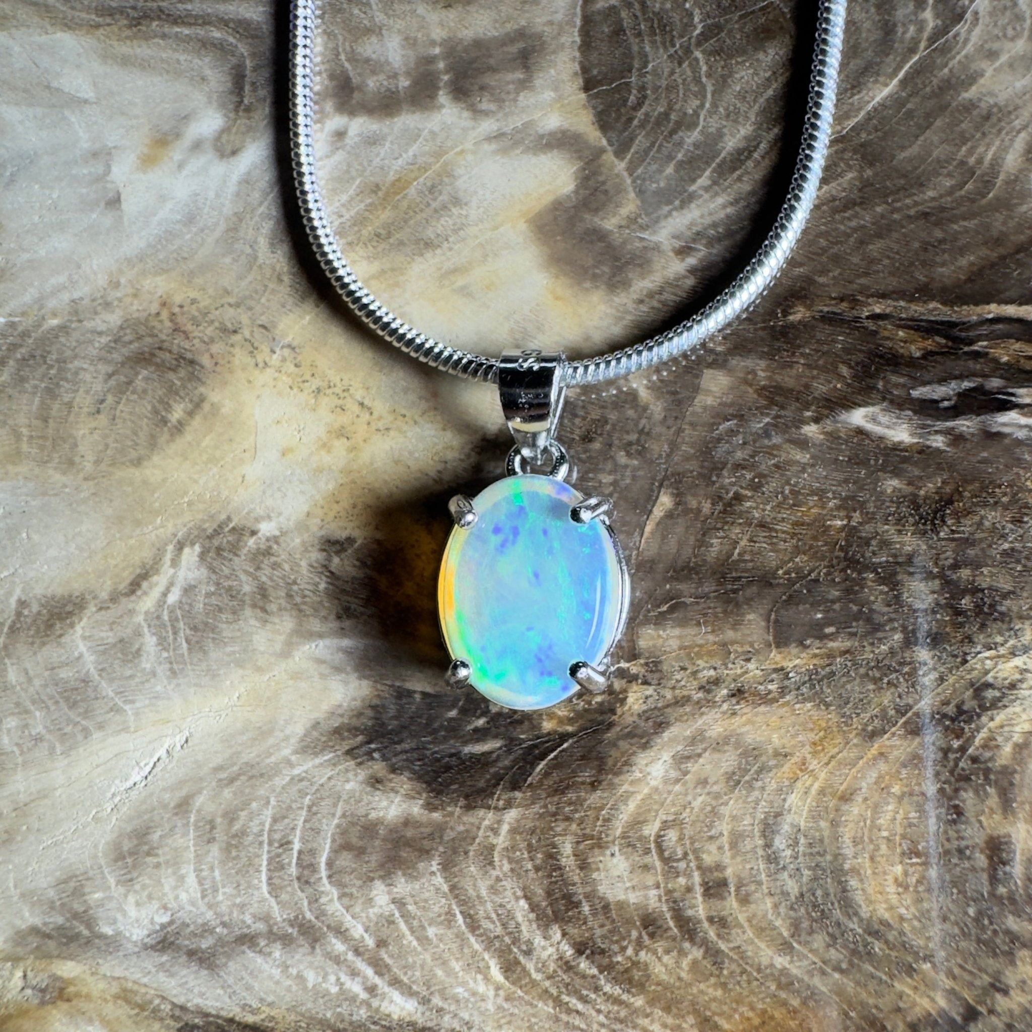 The Bungle Bungle Twist ~ 1ct Lightning Ridge Crystal Opal 925 Silver Pendant