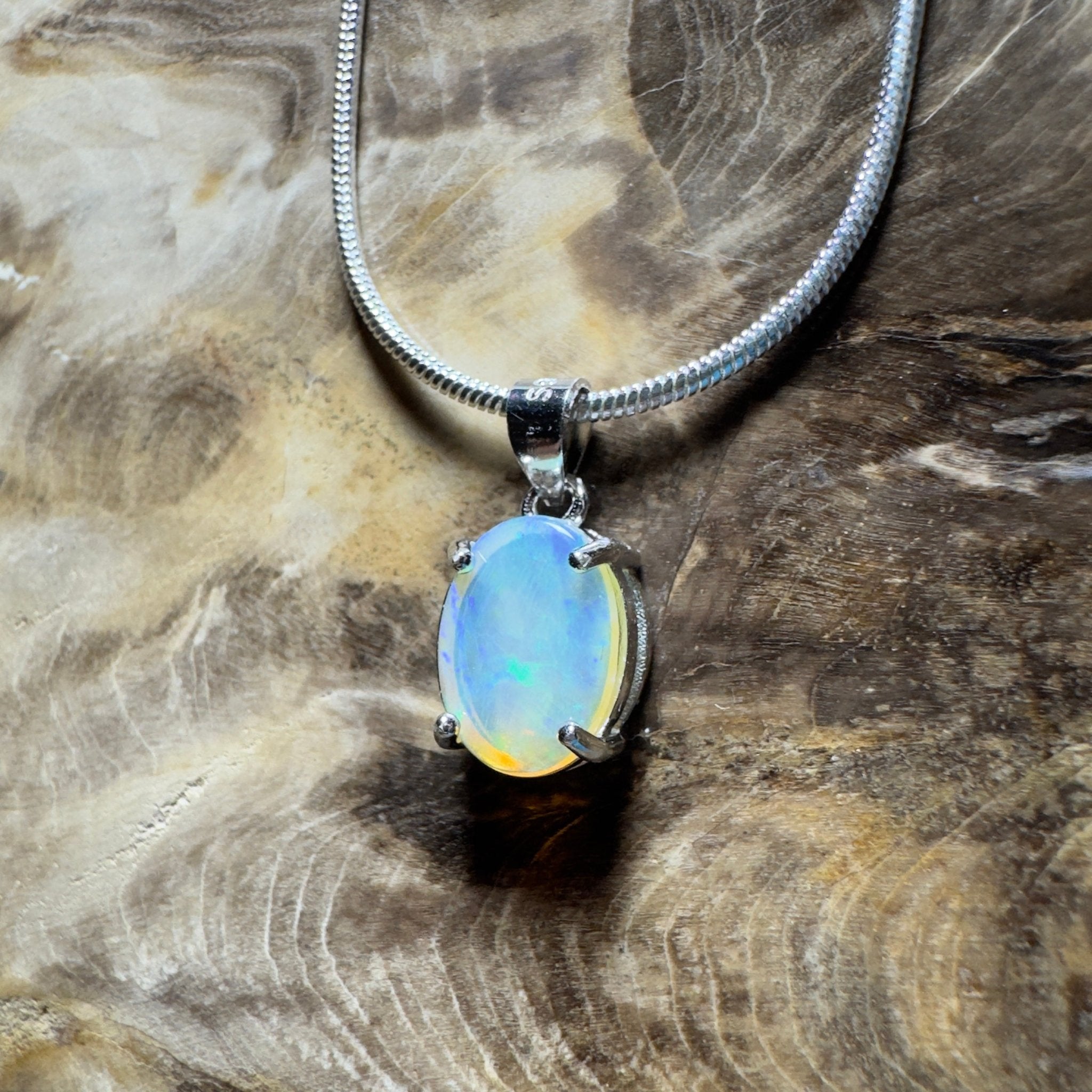 The Bungle Bungle Twist ~ 1ct Lightning Ridge Crystal Opal 925 Silver Pendant