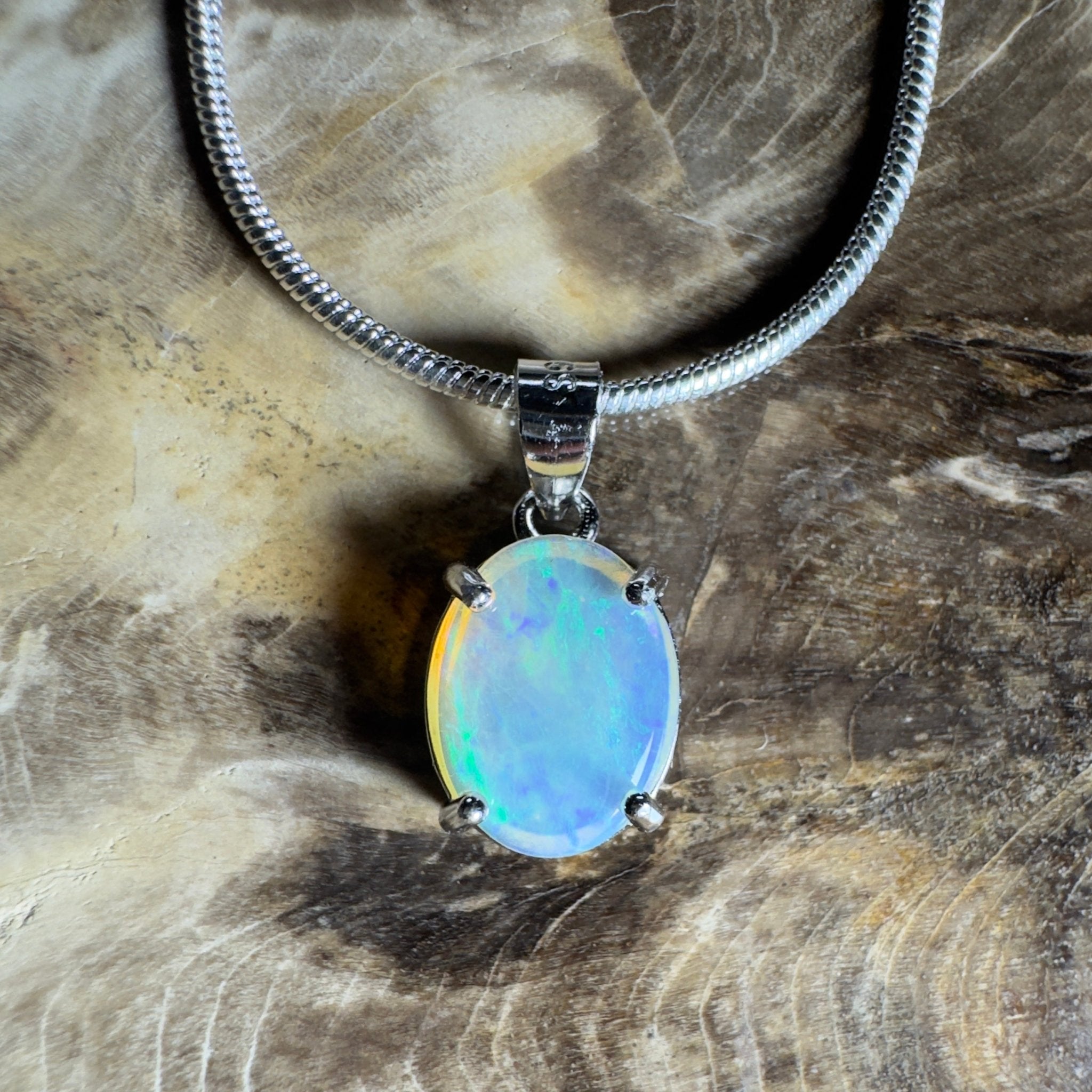 The Bungle Bungle Twist ~ 1ct Lightning Ridge Crystal Opal 925 Silver Pendant