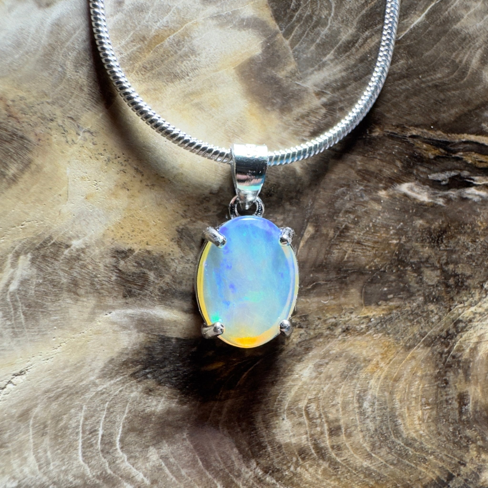 The Bungle Bungle Twist ~ 1ct Lightning Ridge Crystal Opal 925 Silver Pendant