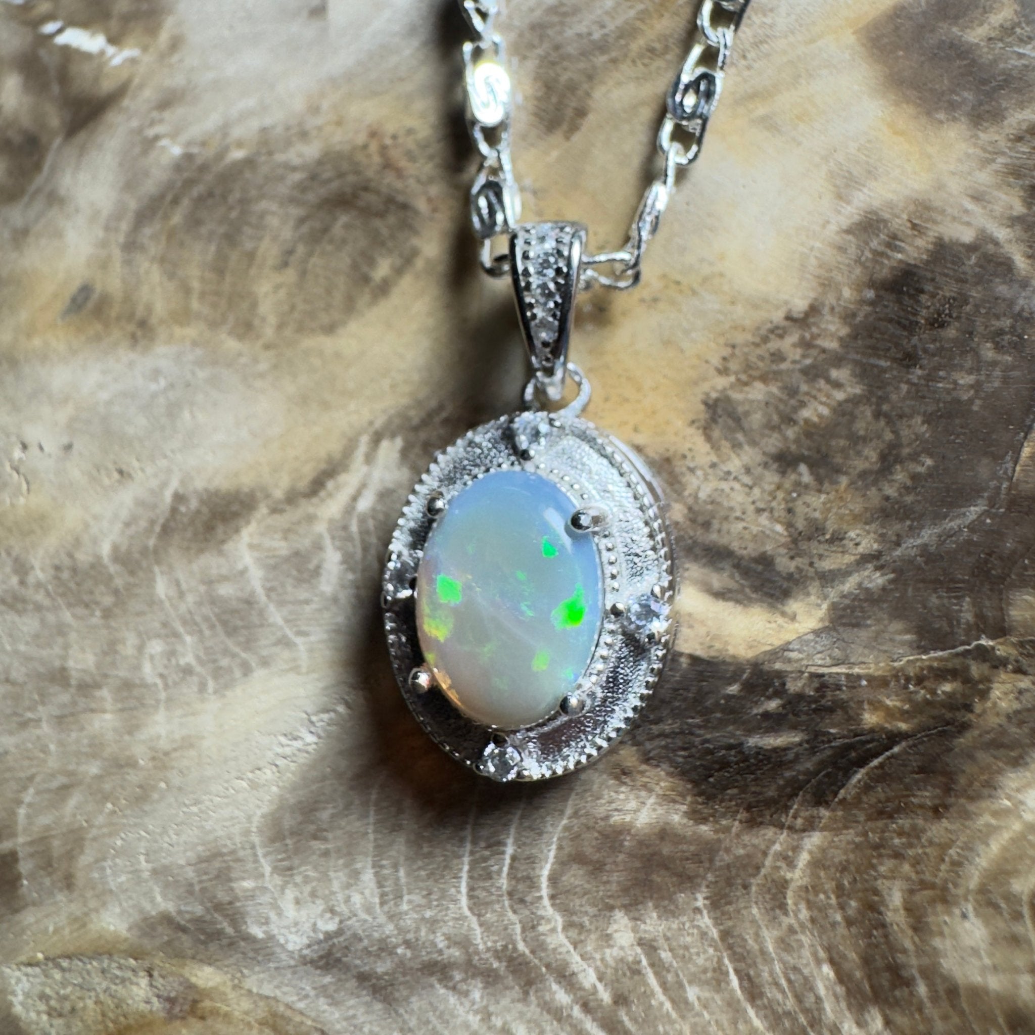 The Cradle Mountain Call ~ 0.9ct Lightning Ridge Opal 925 Silver Pendant