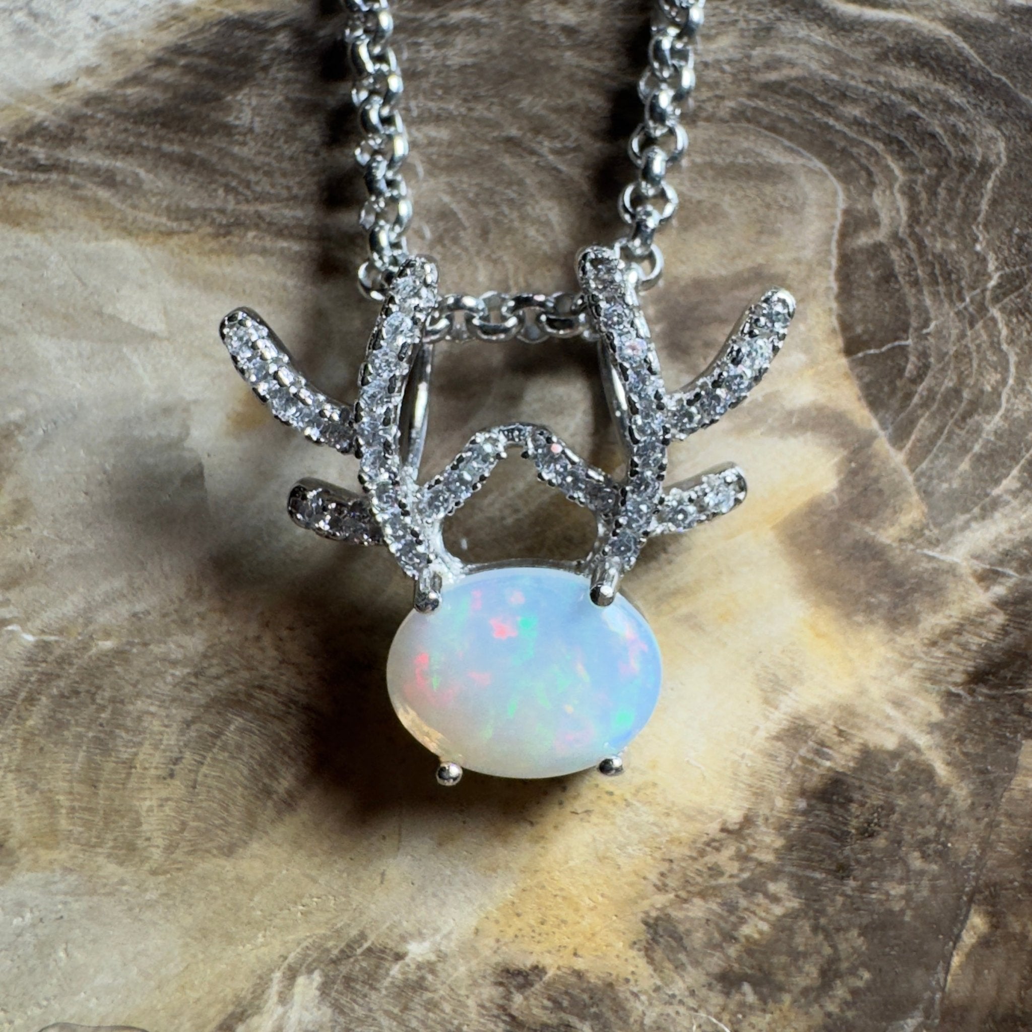 The Hamersley Range ~ 0.8ct Coober Pedy Opal 925 Silver Pendant