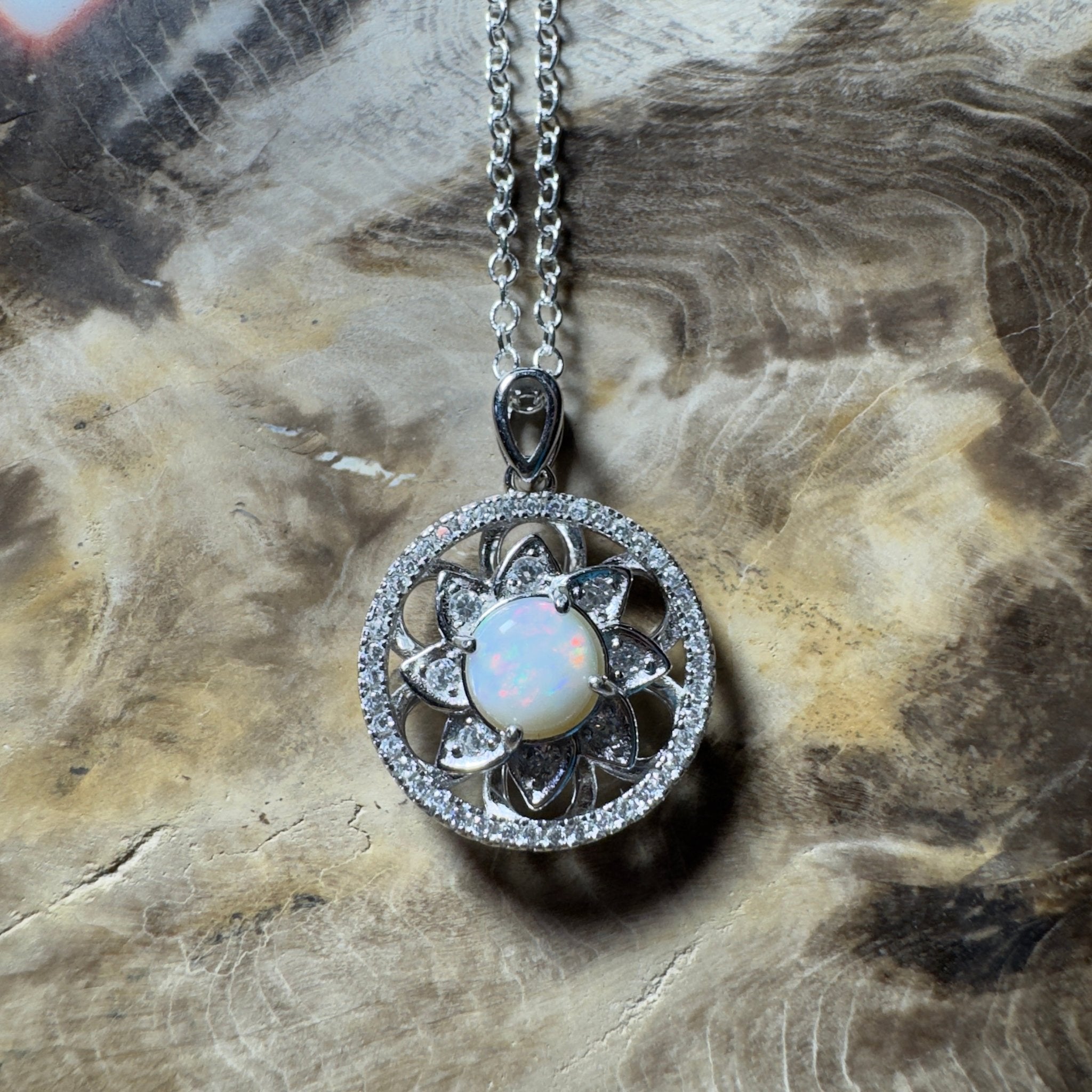 The Ningaloo Reef Halo ~ 0.8ct Coober Pedy Opal 925 Silver Pendant