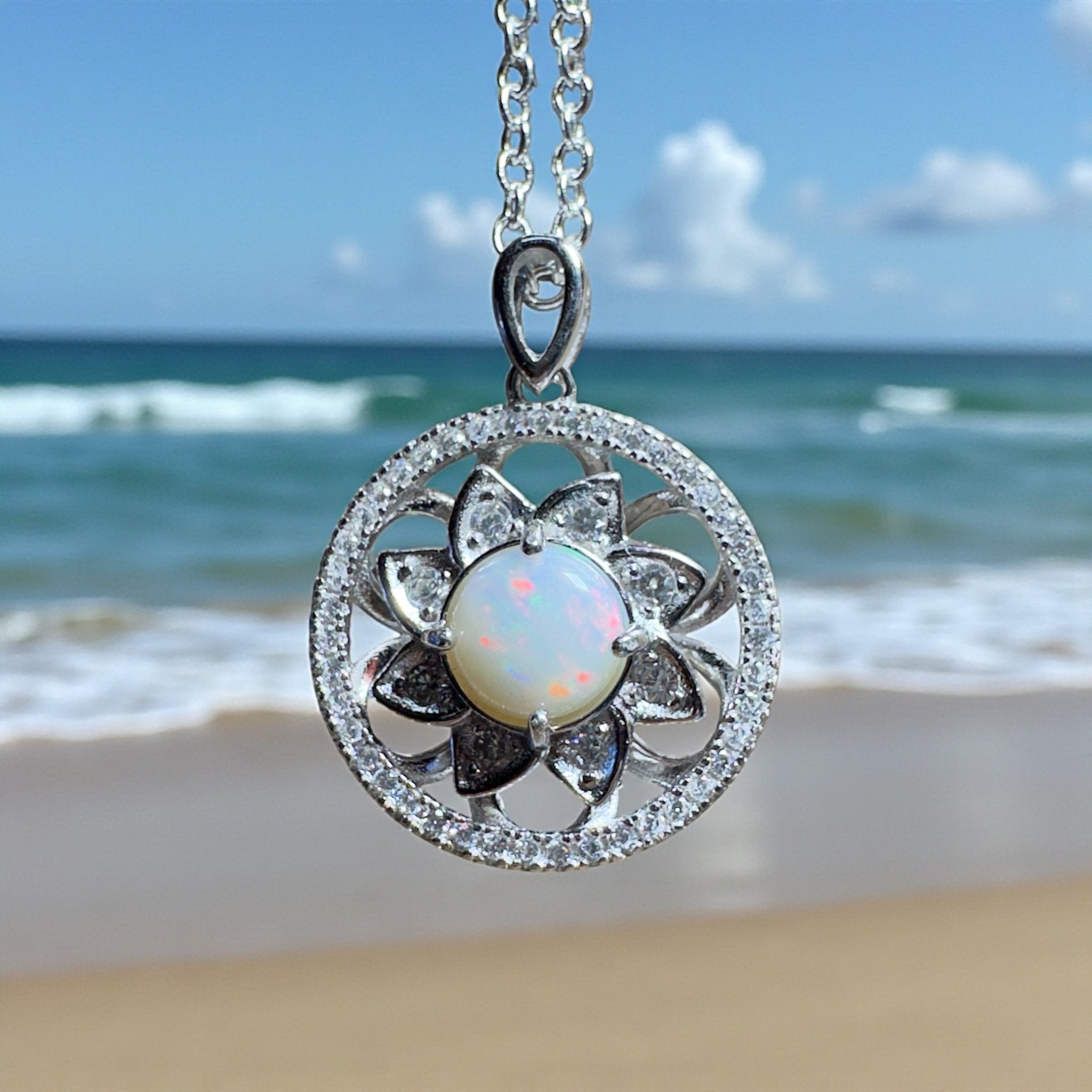 The Ningaloo Reef Halo ~ 0.8ct Coober Pedy Opal 925 Silver Pendant