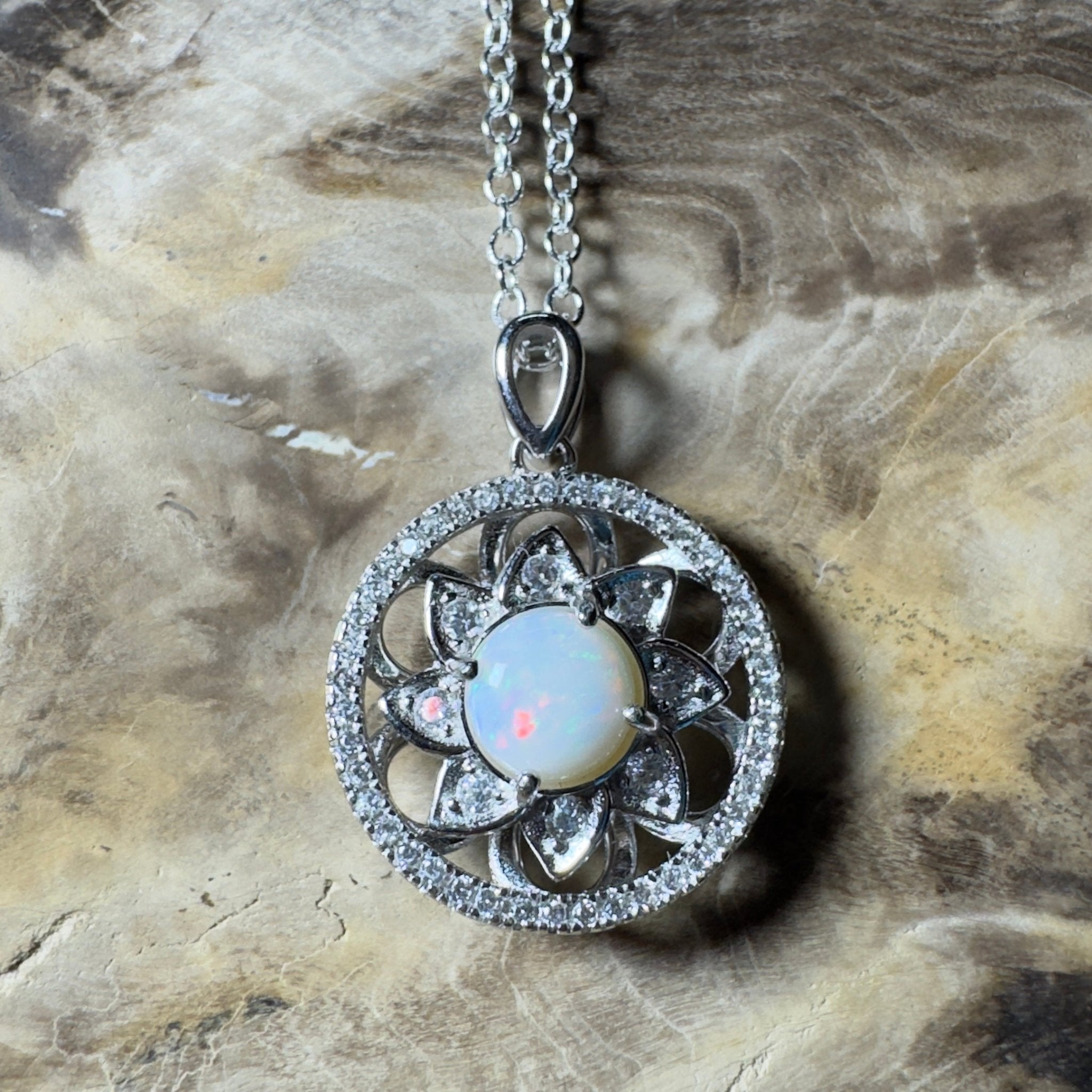 The Ningaloo Reef Halo ~ 0.8ct Coober Pedy Opal 925 Silver Pendant
