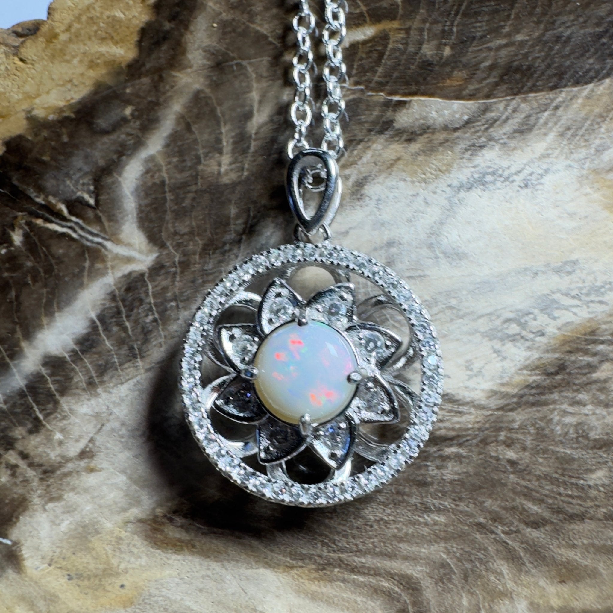The Ningaloo Reef Halo ~ 0.8ct Coober Pedy Opal 925 Silver Pendant