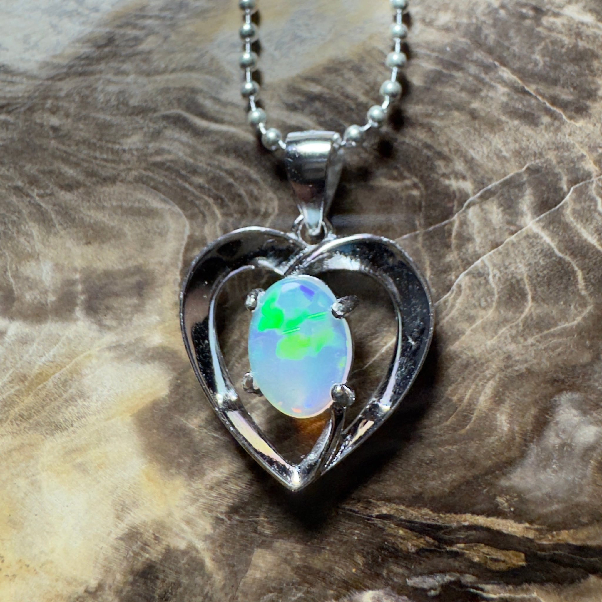 The Whitsunday Heart ~ 0.8ct Lightning Ridge Opal 925 Silver Pendant