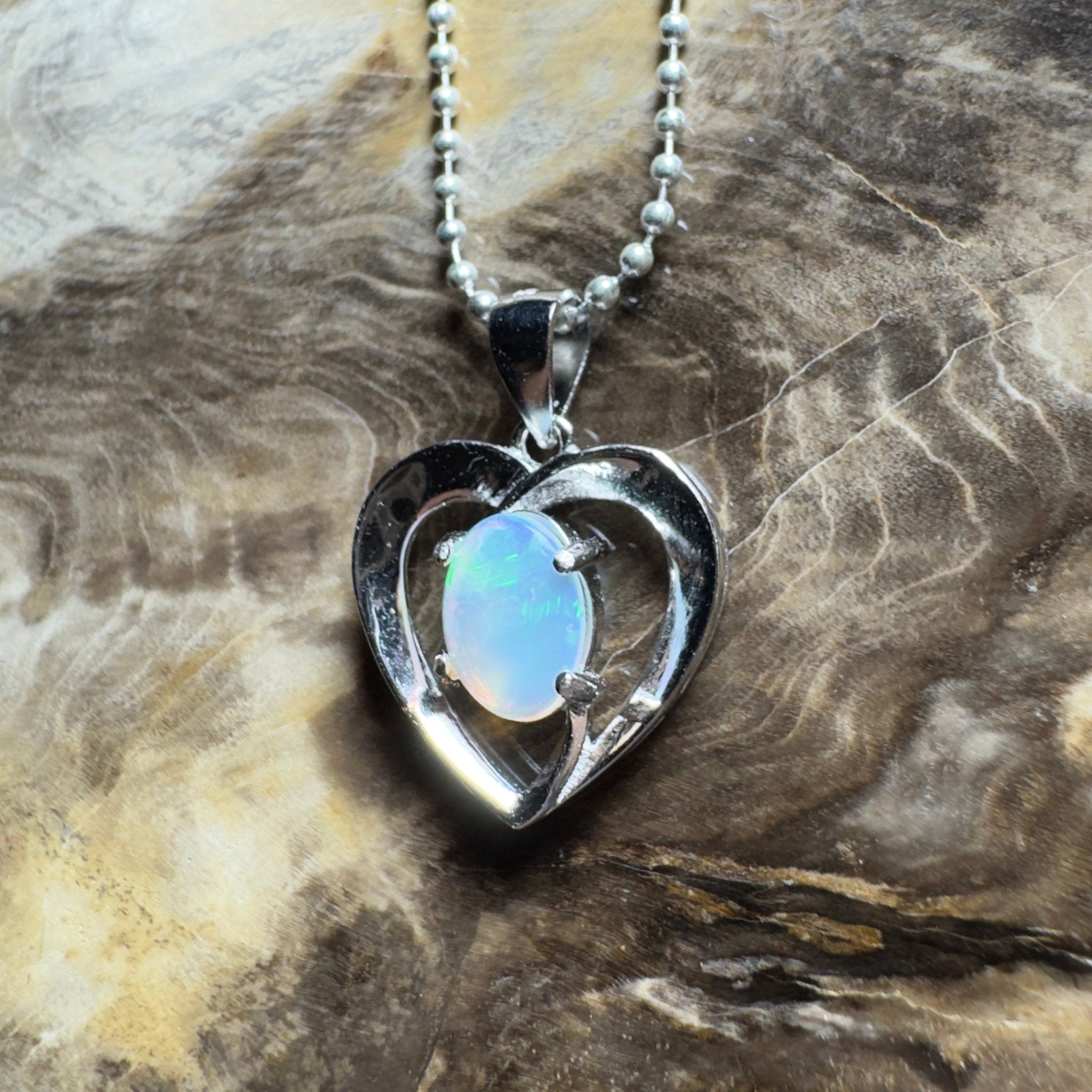 The Whitsunday Heart ~ 0.8ct Lightning Ridge Opal 925 Silver Pendant