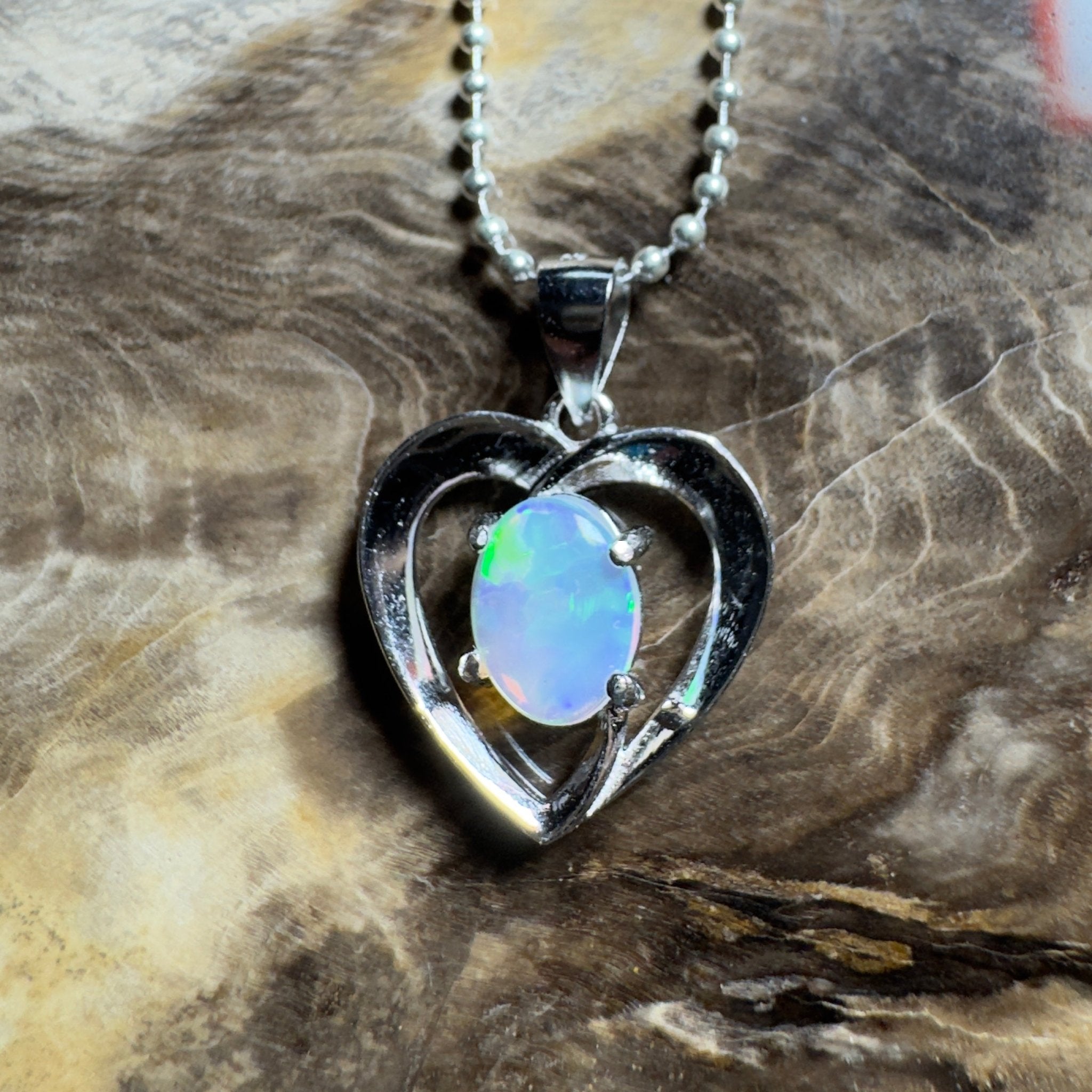 The Whitsunday Heart ~ 0.8ct Lightning Ridge Opal 925 Silver Pendant