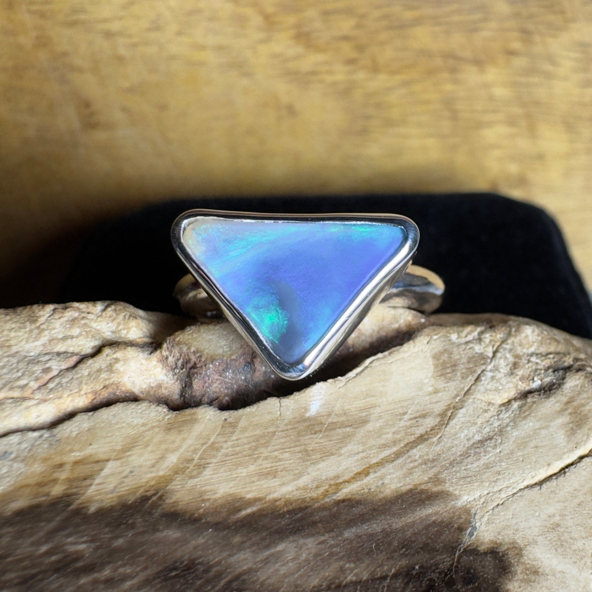 Turquoise Bay Edge ~ 3.2ct Solid Lightning Ridge Opal 925 Silver Ring