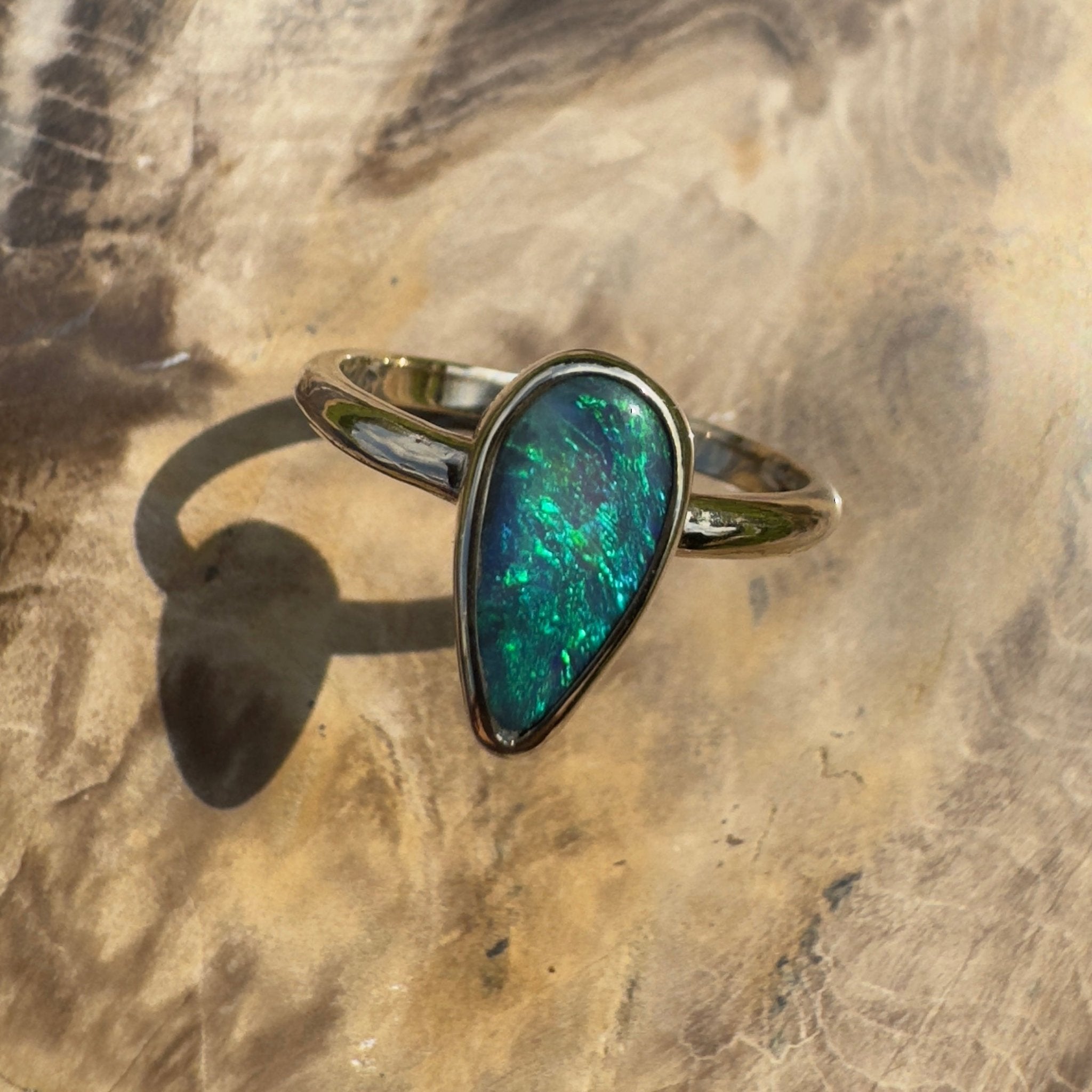 Whale Bay Watching ~ 0.7ct Solid Lightning Ridge Black Opal 9ct Solid Yellow Gold Ring