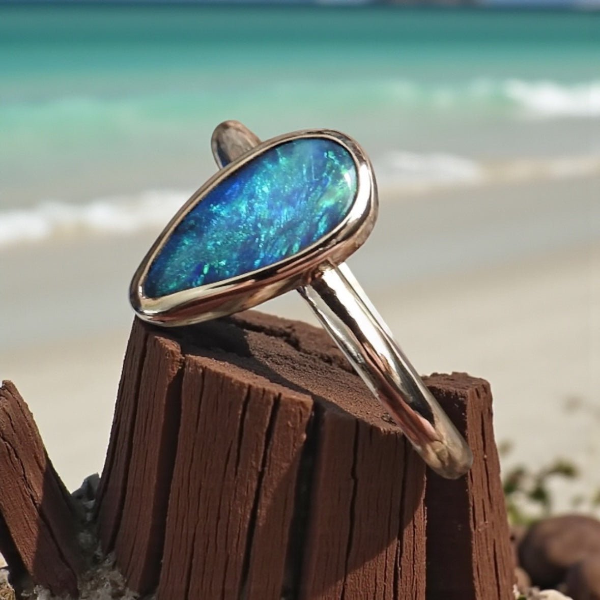Whale Bay Watching ~ 0.7ct Solid Lightning Ridge Black Opal 9ct Solid Yellow Gold Ring