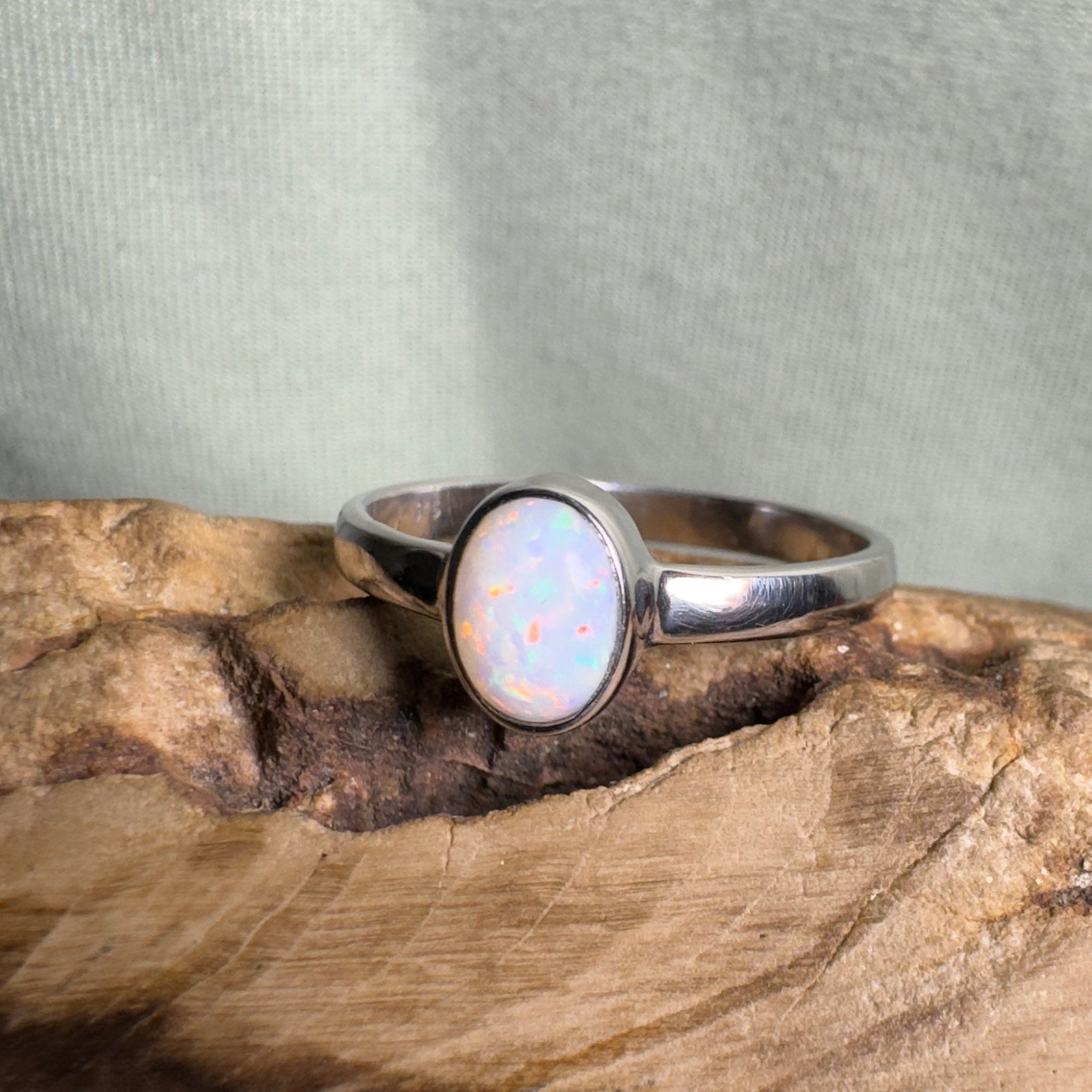 White Sands Park Softfire – Solid Lightning Ridge Opal 925 Sterling Silver Ring