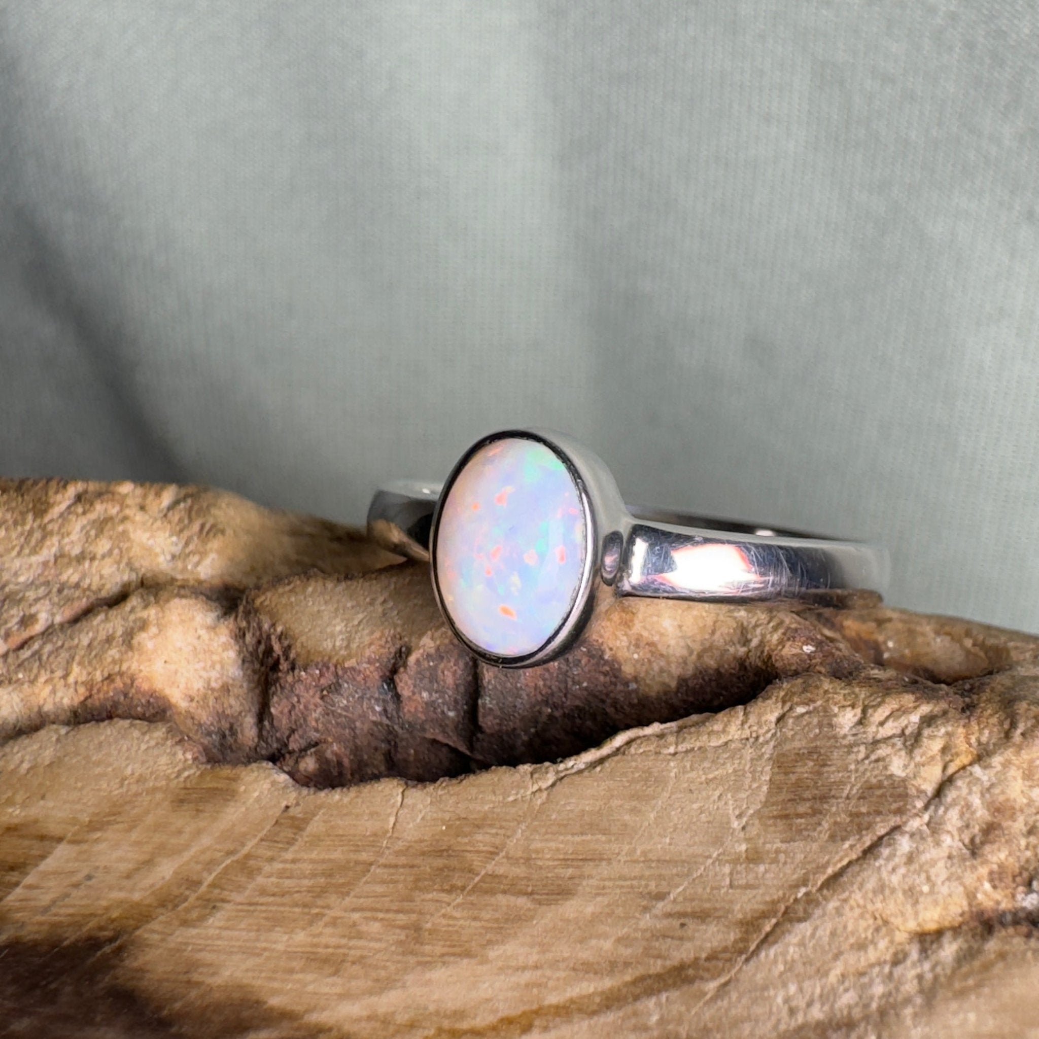 White Sands Park Softfire – Solid Lightning Ridge Opal 925 Sterling Silver Ring