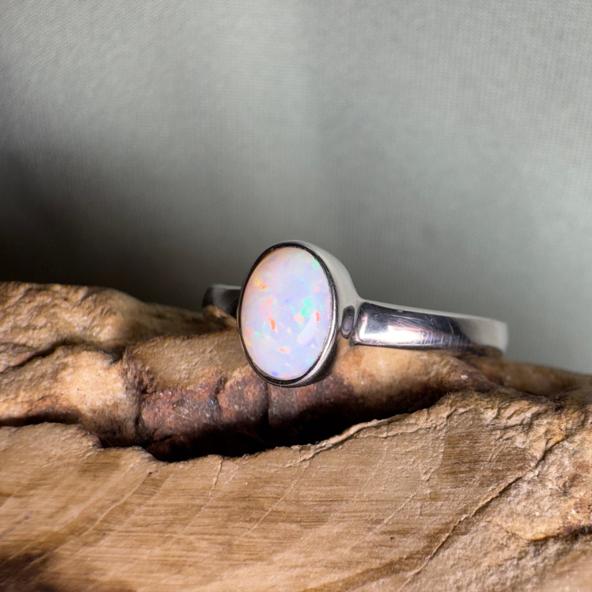 White Sands Park Softfire – Solid Lightning Ridge Opal 925 Sterling Silver Ring