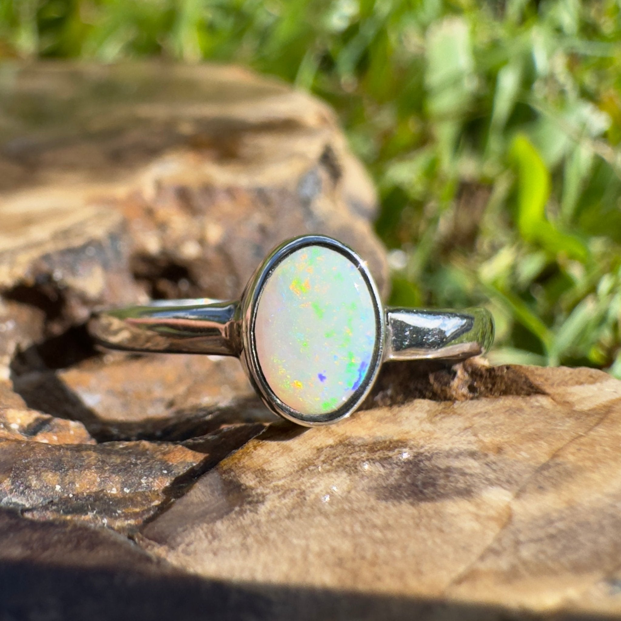 Wilsons Promontory Prism – 0.8ct Solid Lightning Ridge Opal 925 Sterling Silver Ring
