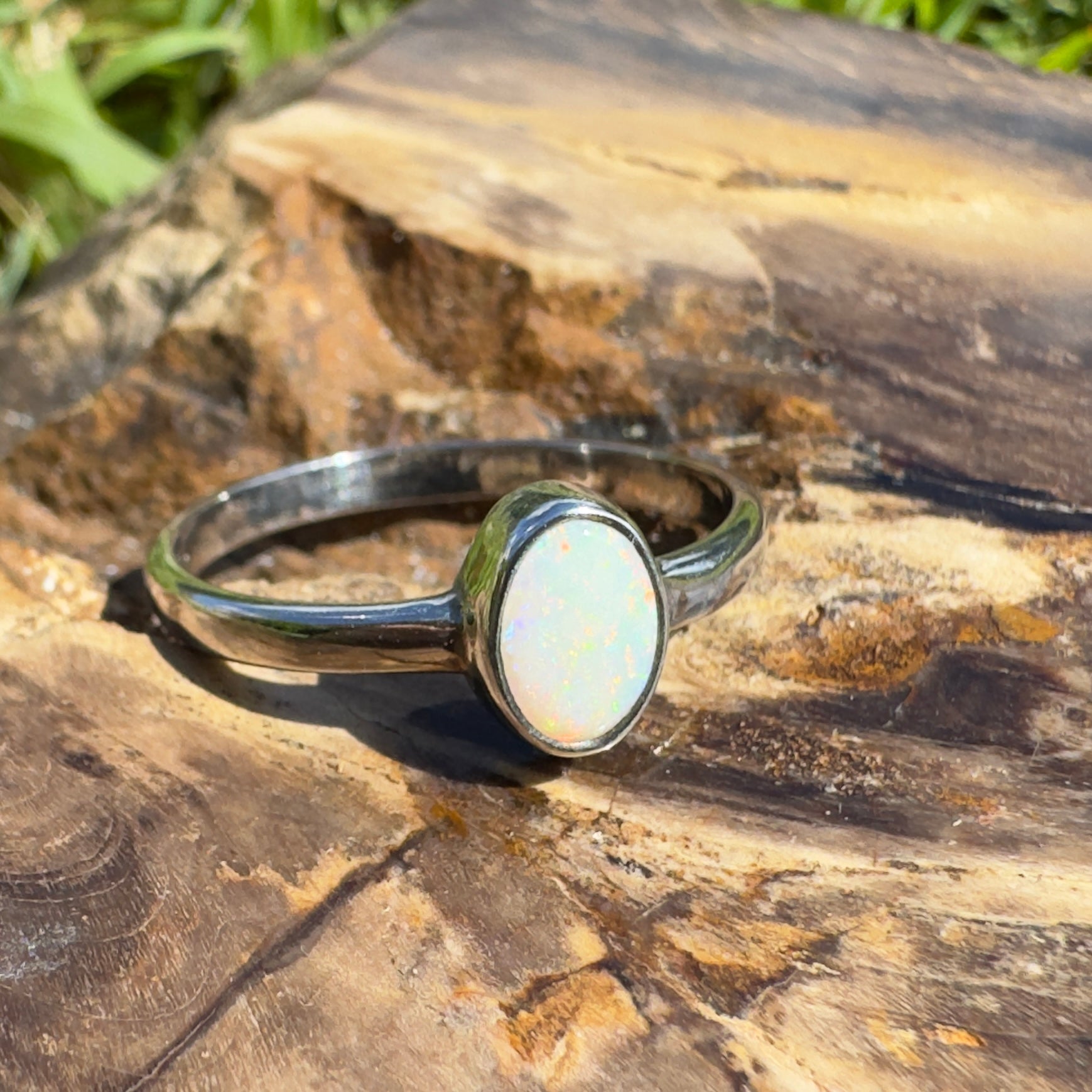 Wilsons Promontory Prism – 0.8ct Solid Lightning Ridge Opal 925 Sterling Silver Ring