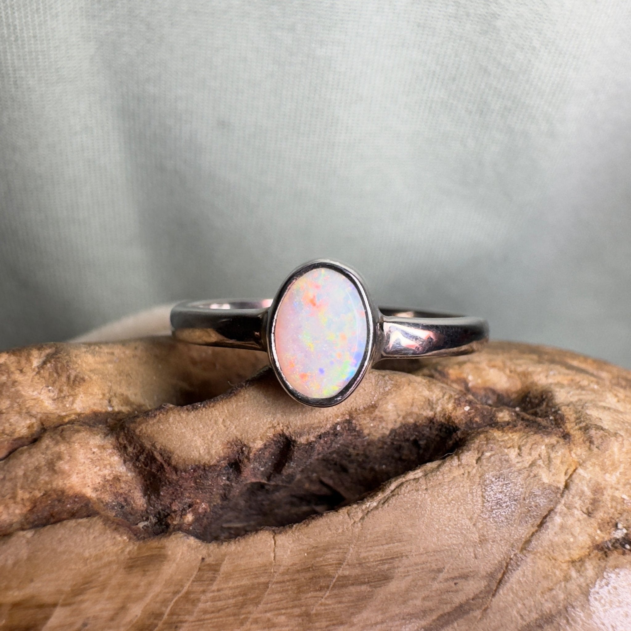 Wilsons Promontory Prism – 0.8ct Solid Lightning Ridge Opal 925 Sterling Silver Ring