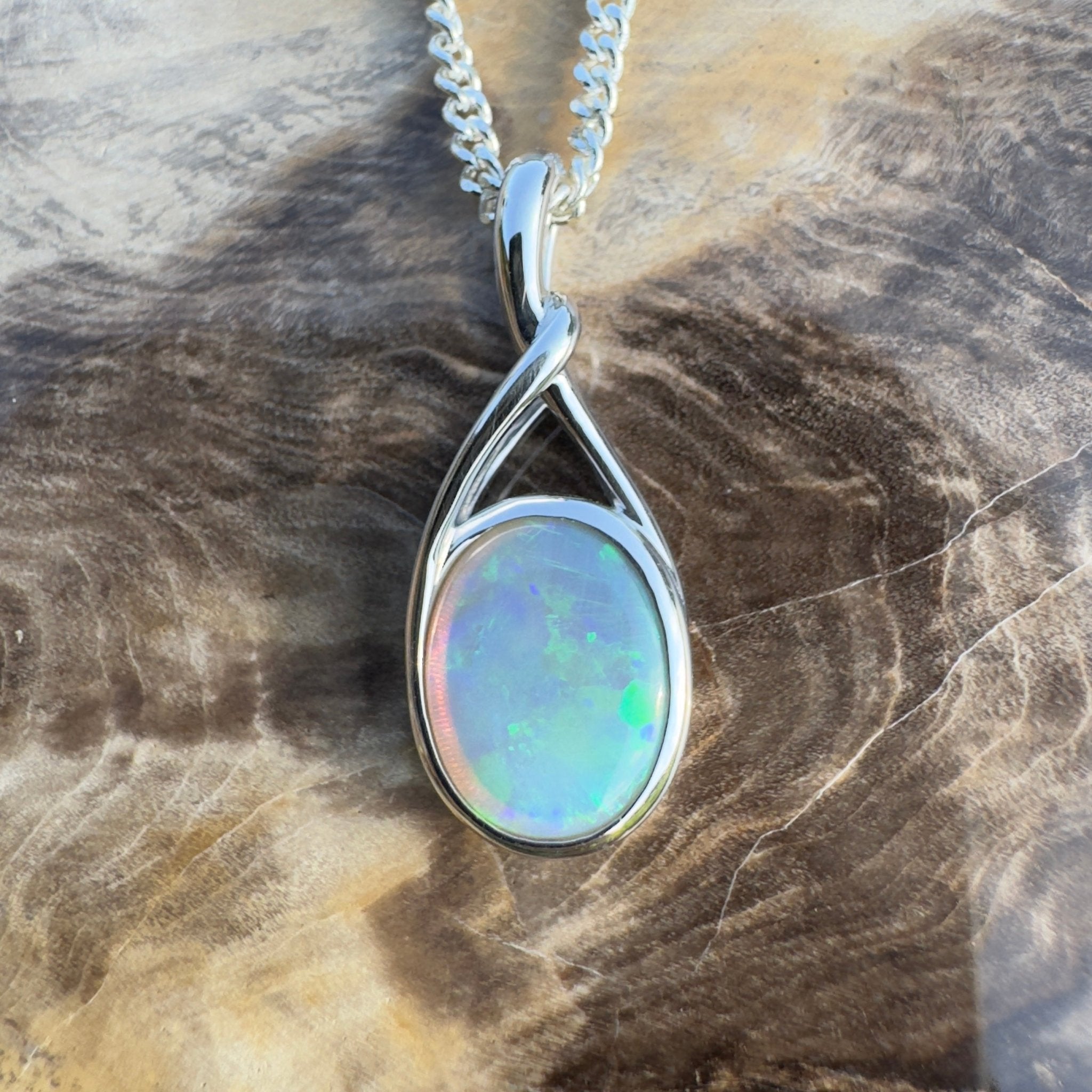 Wollemi Rain Light – 1.5ct Lightning Ridge Opal Pendant