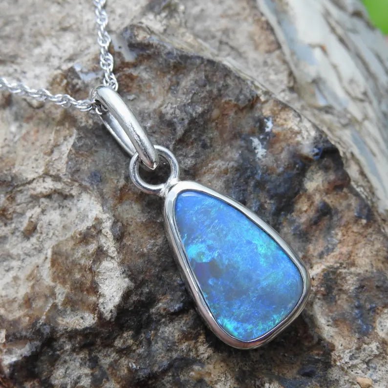 Yamba Drift – 4.5ct Solid Lightning Ridge Semi Black Opal 925 Sterling Silver Pendant Necklace