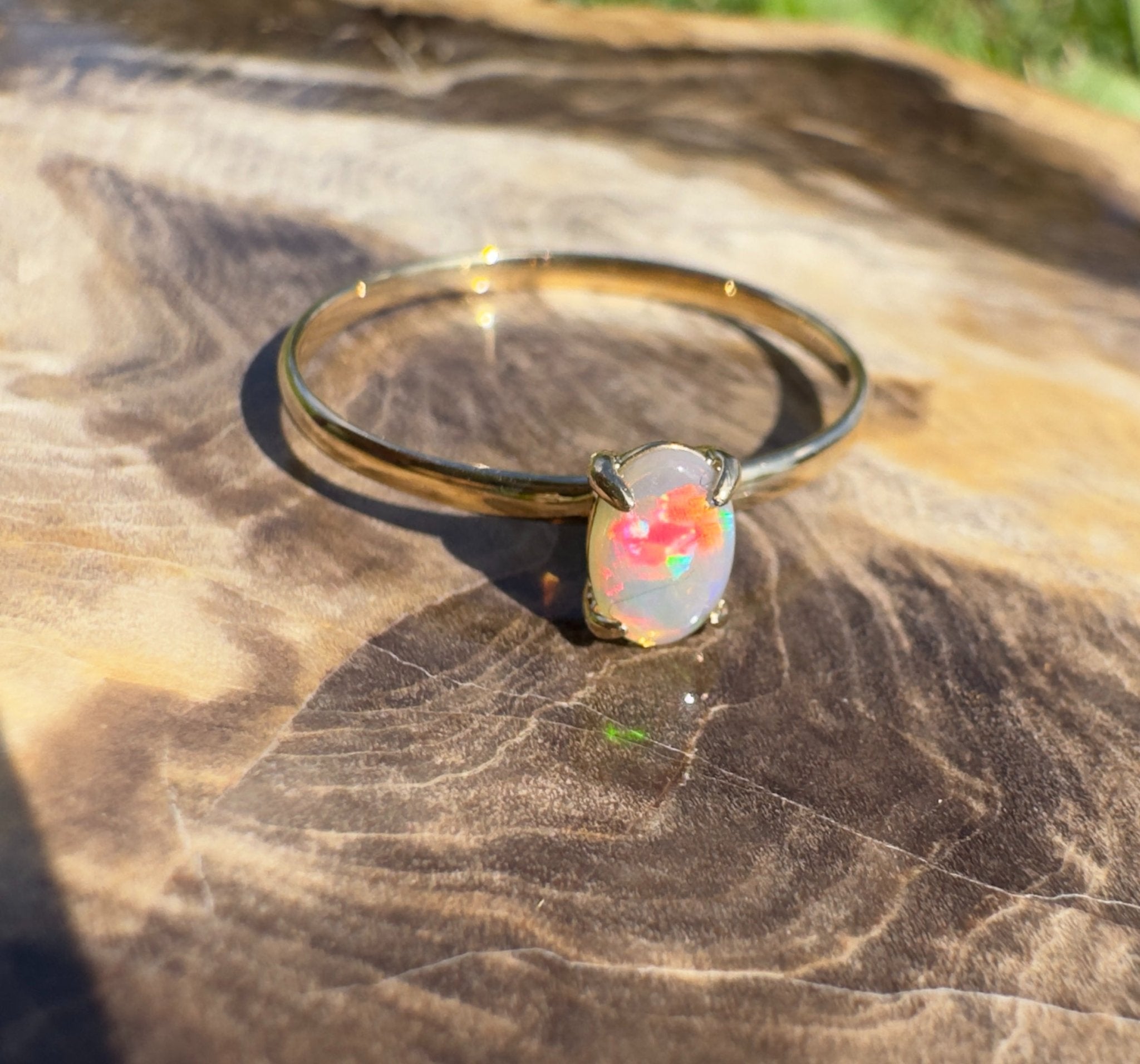 Yarrangobilly Flame ~ 0.8ct Solid Lightning Ridge Opal 9ct Yellow Gold Ring