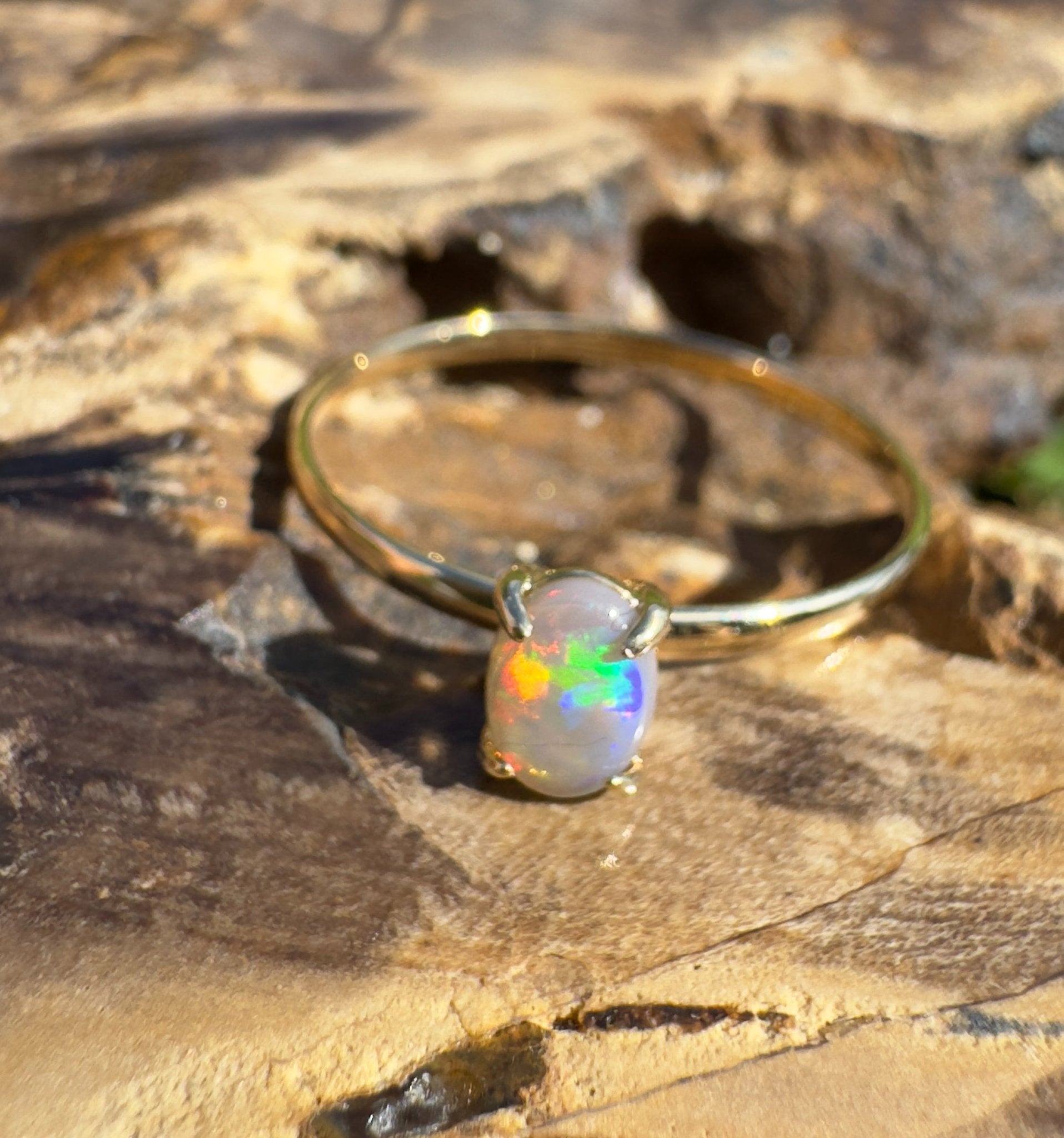 Yarrangobilly Flame ~ 0.8ct Solid Lightning Ridge Opal 9ct Yellow Gold Ring