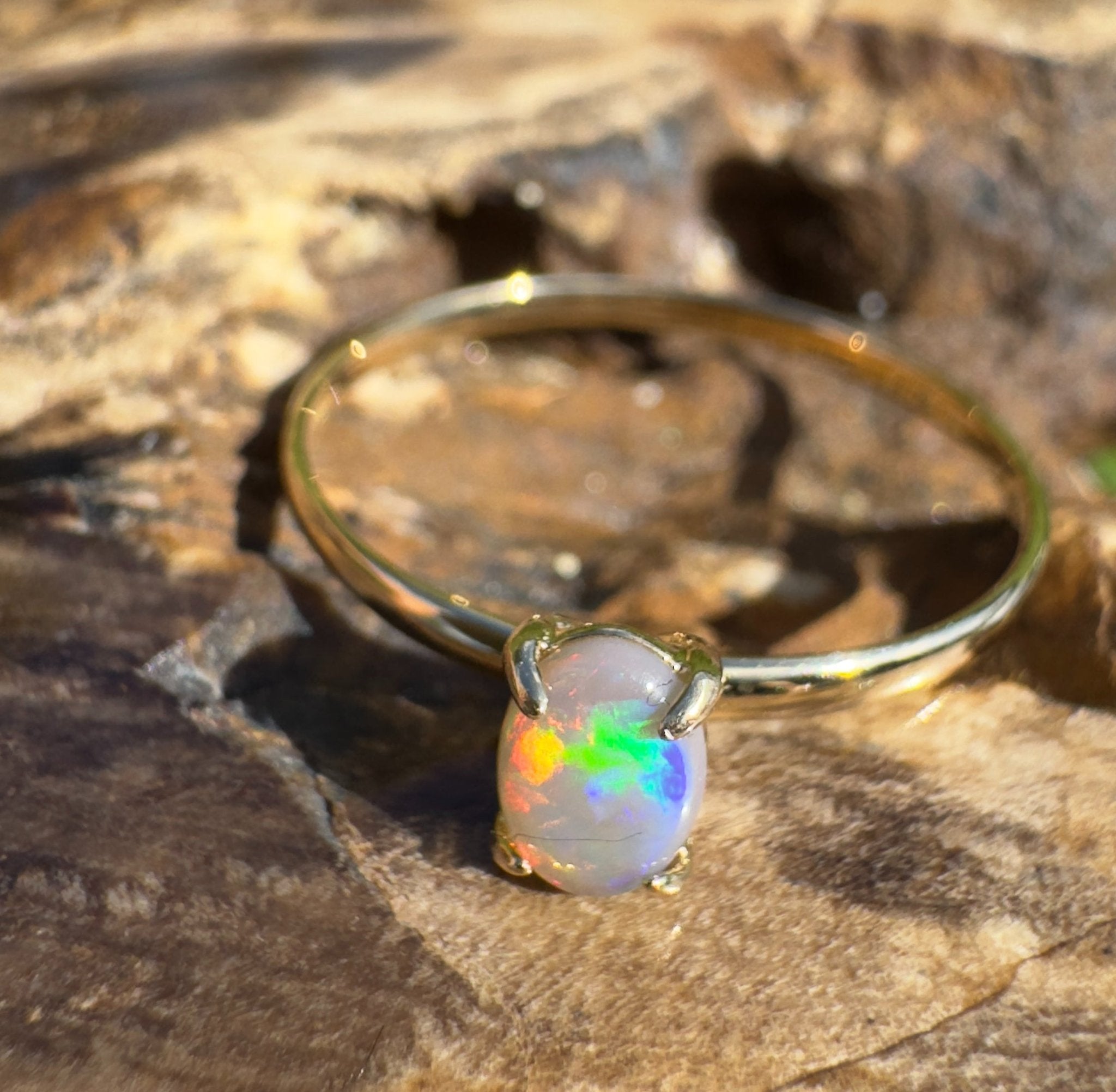 Yarrangobilly Flame ~ 0.8ct Solid Lightning Ridge Opal 9ct Yellow Gold Ring