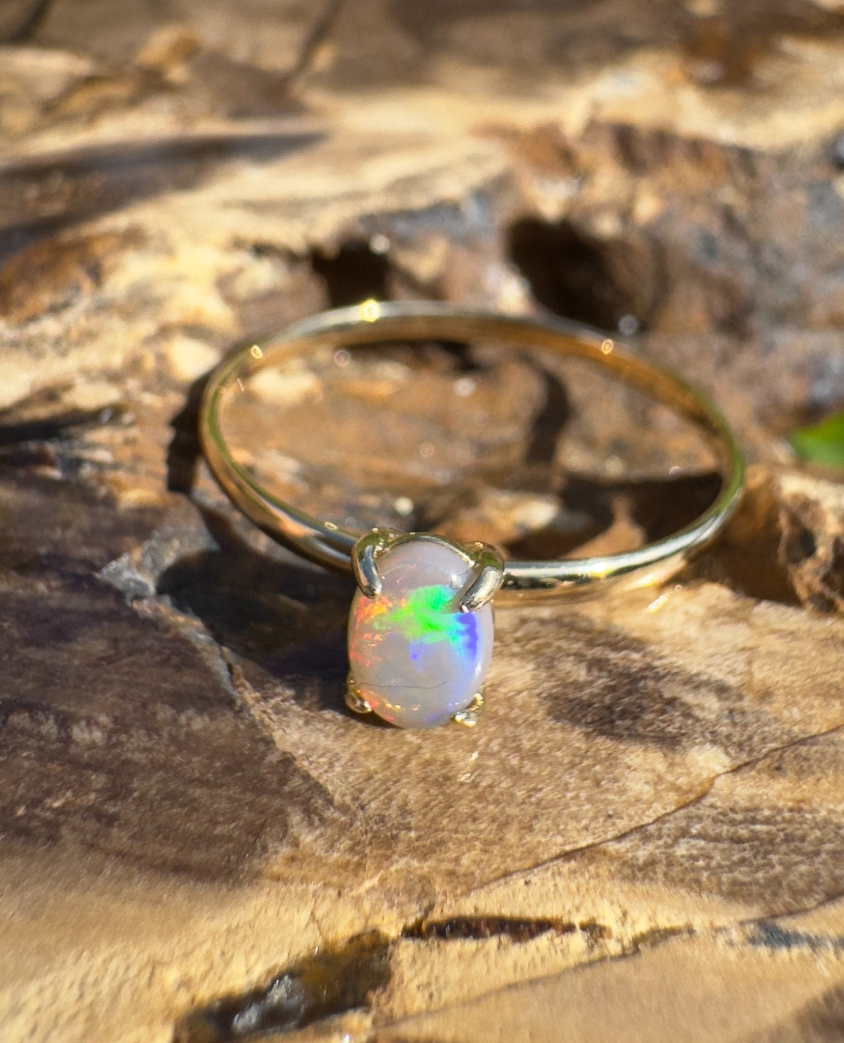 Yarrangobilly Flame ~ 0.8ct Solid Lightning Ridge Opal 9ct Yellow Gold Ring