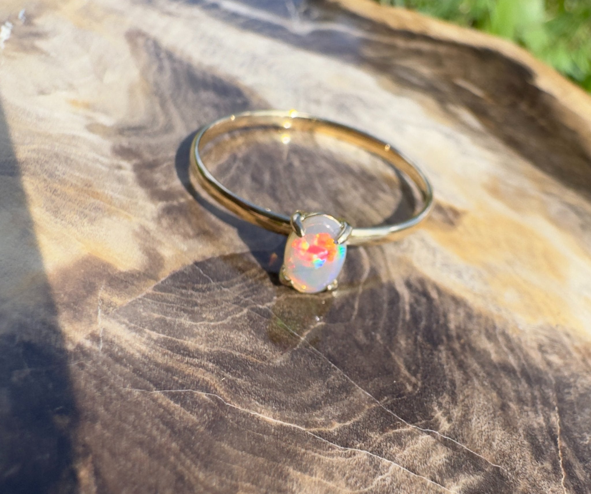 Yarrangobilly Flame ~ 0.8ct Solid Lightning Ridge Opal 9ct Yellow Gold Ring