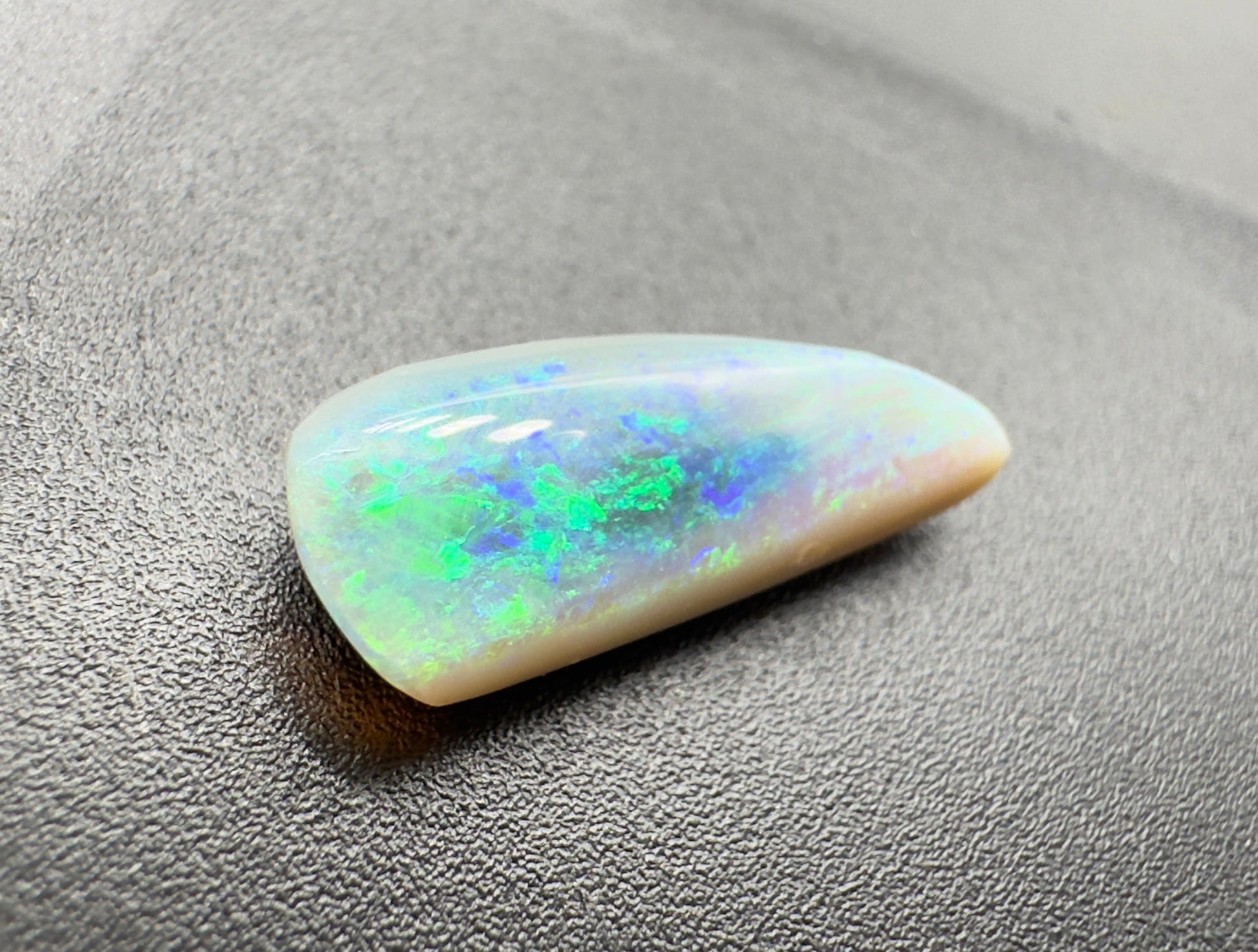 Australian Lightning Ridge Semi-Black Opal 2.1carat Solid Hand Cut Luxury - Iona Opal Australia