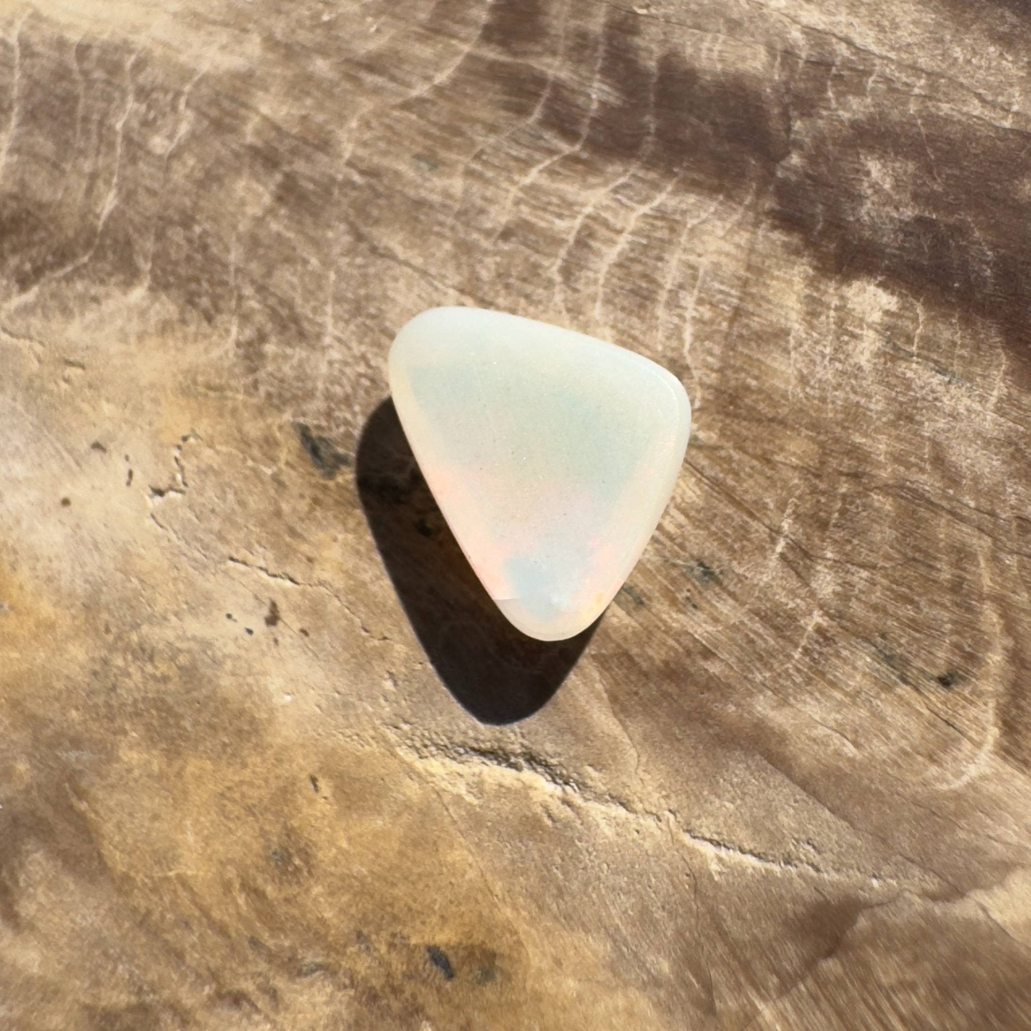 0.95CT Hand - cut Solid Australian Coober Pedy Opal