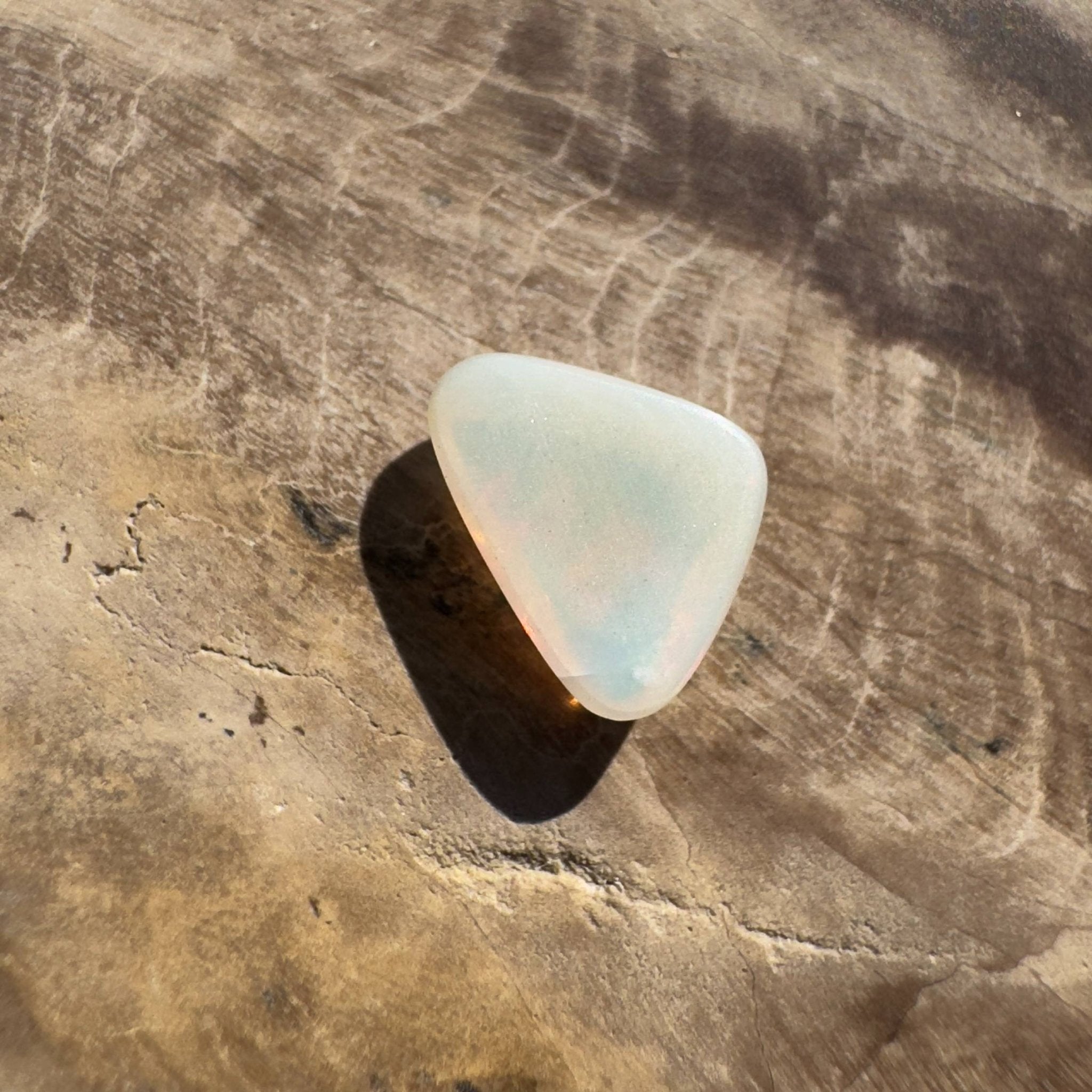 0.95CT Hand - cut Solid Australian Coober Pedy Opal