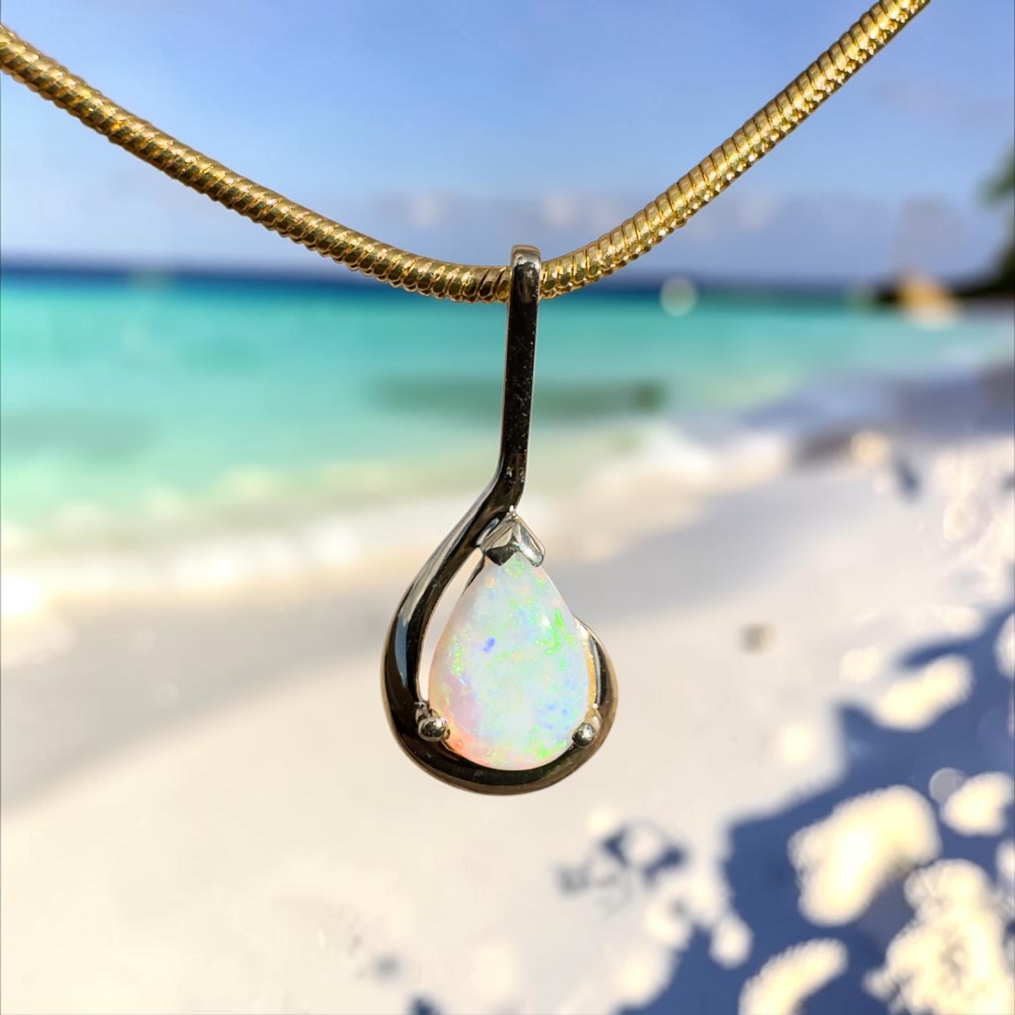 0.9ct Coober Pedy Opal Pendant Necklace ~ 'Coolum Gold' | 9ct Yellow Gold | Solid Australian Opal