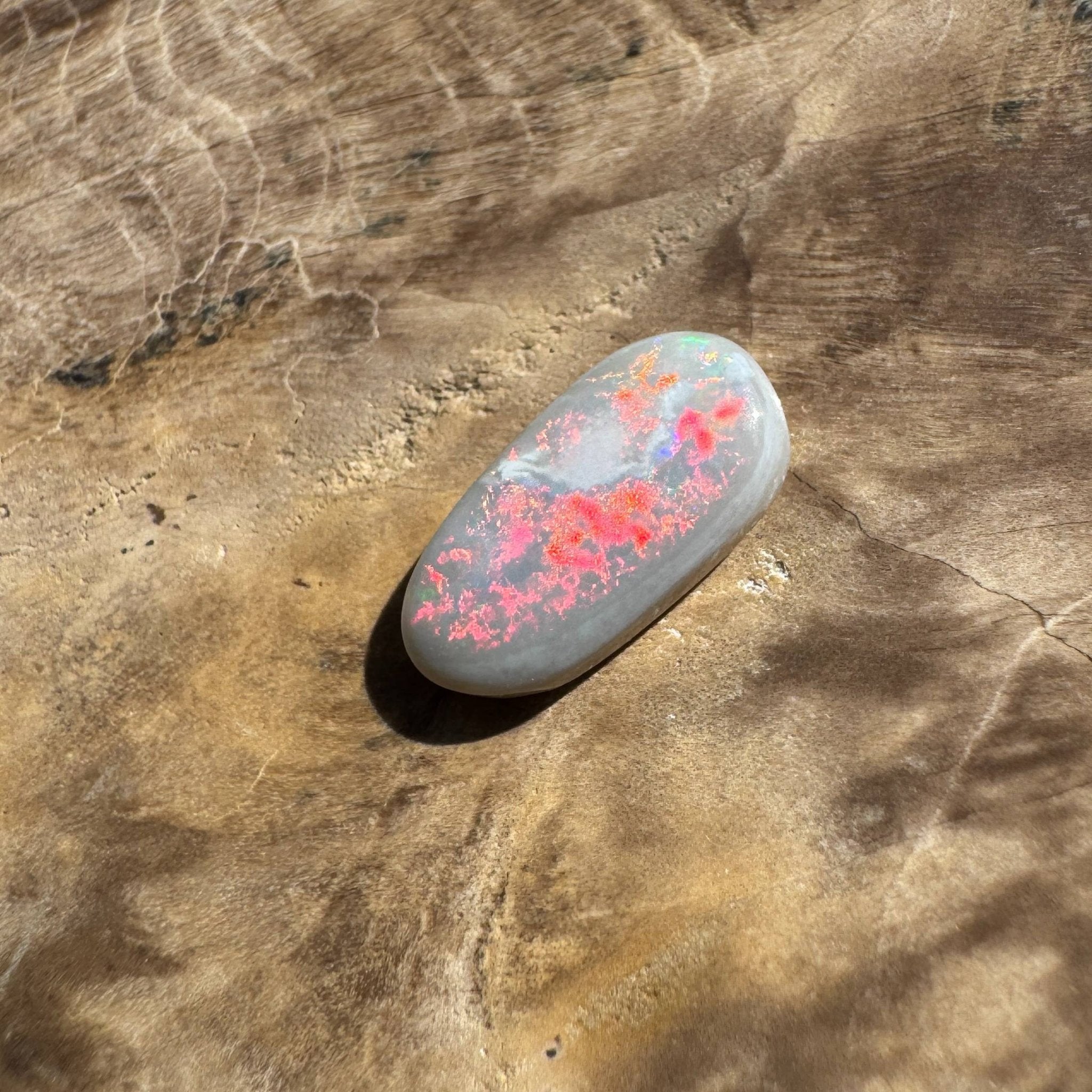 0.9ct Solid Australian Lightning Ridge Opal