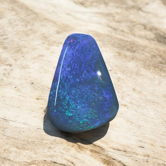 10.3ct Hand - cut Solid Lightning Ridge Semi Black Opal