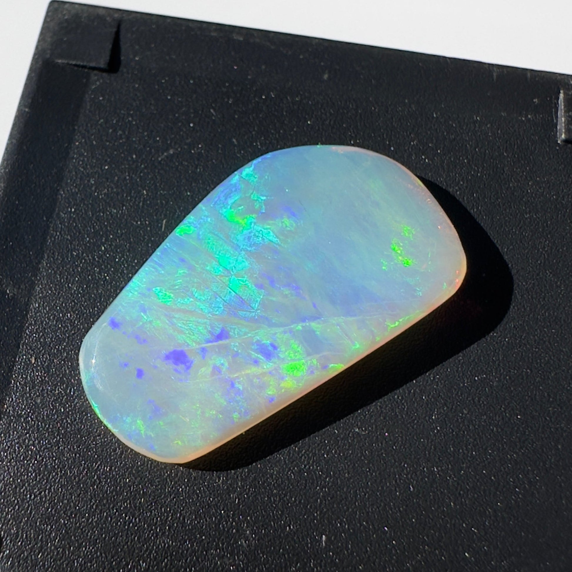 Australian Coober Pedy Crystal Opal 7.8carat Solid Hand Cut Luxury - Iona Opal Australia