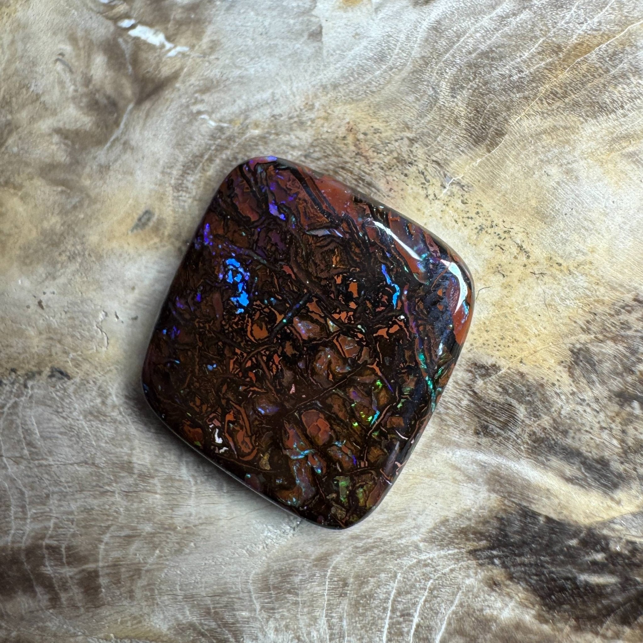 11ct Hand - cut Queensland Boulder Opal