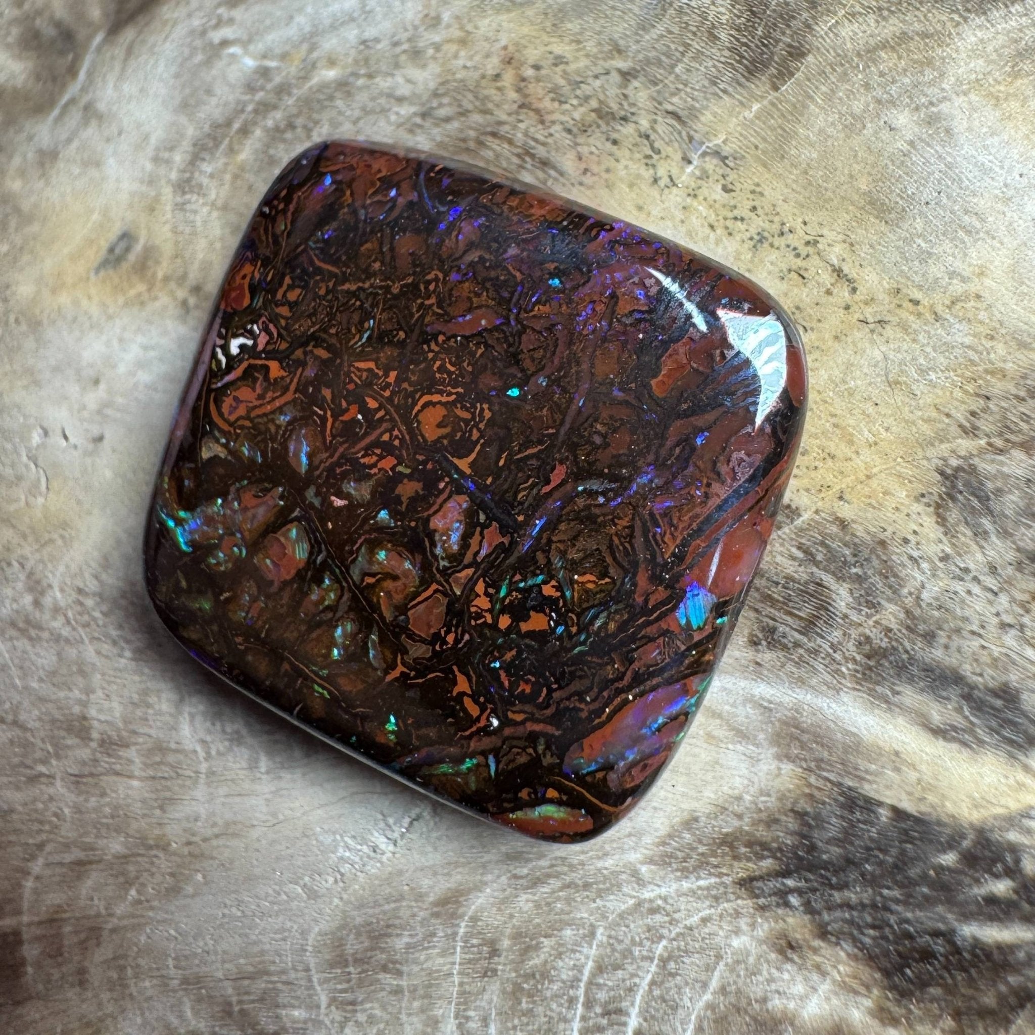 11ct Hand - cut Queensland Boulder Opal