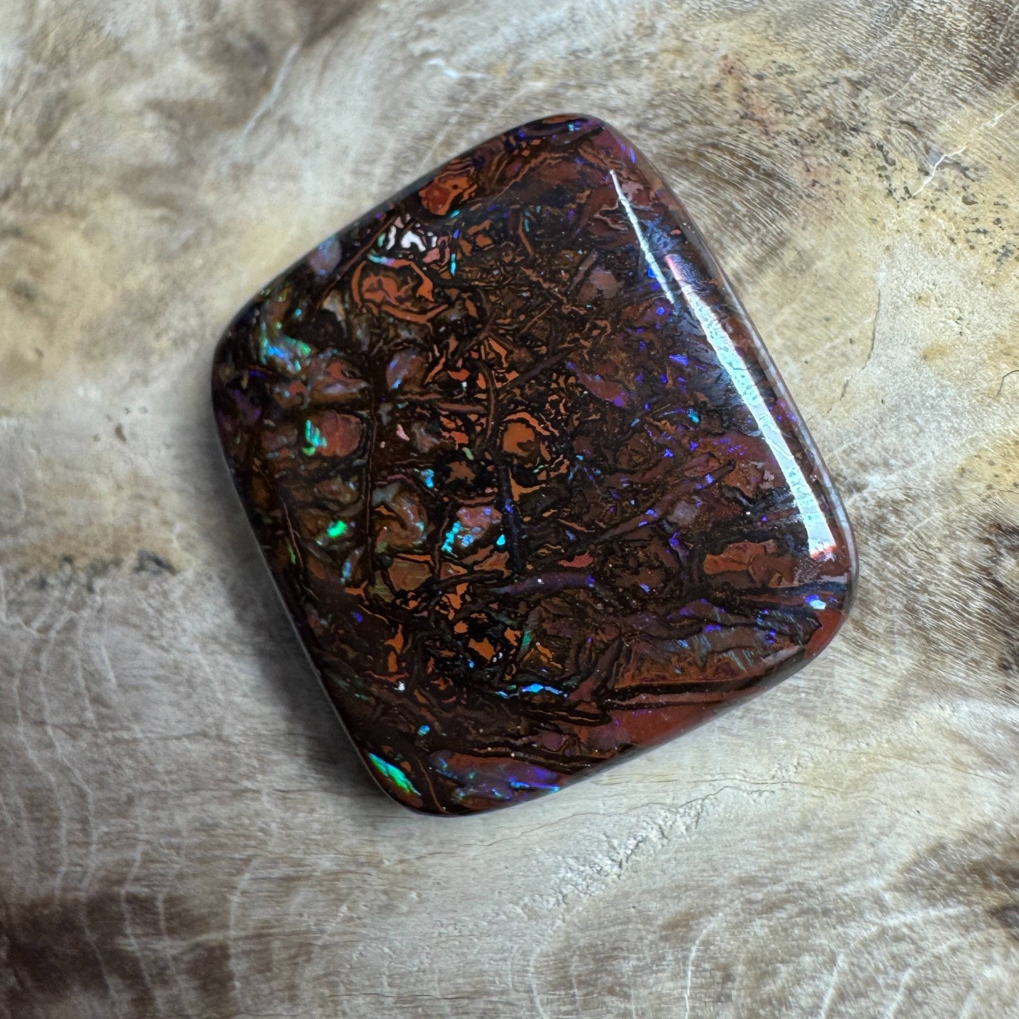 11ct Hand - cut Queensland Boulder Opal