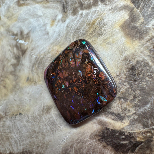 11ct Hand - cut Queensland Boulder Opal