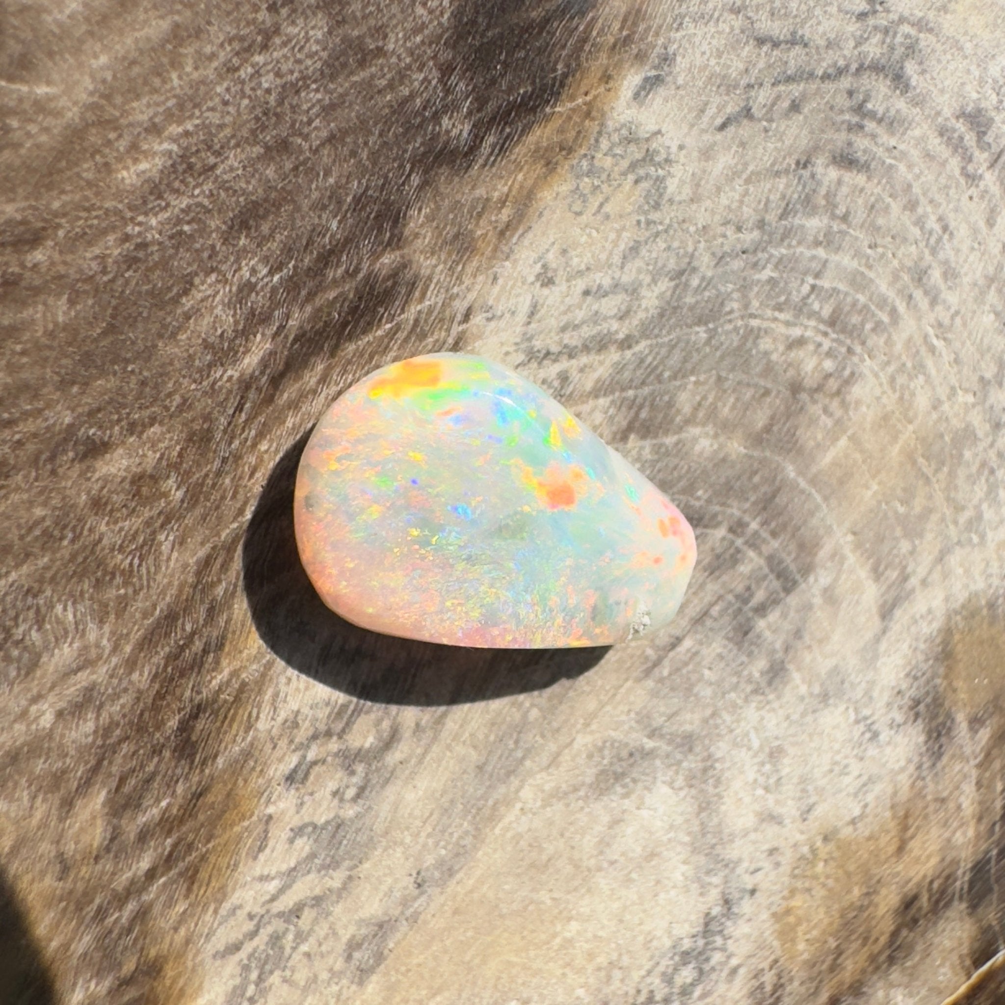 1.1ct Hand - cut Solid Lightning Ridge Opal